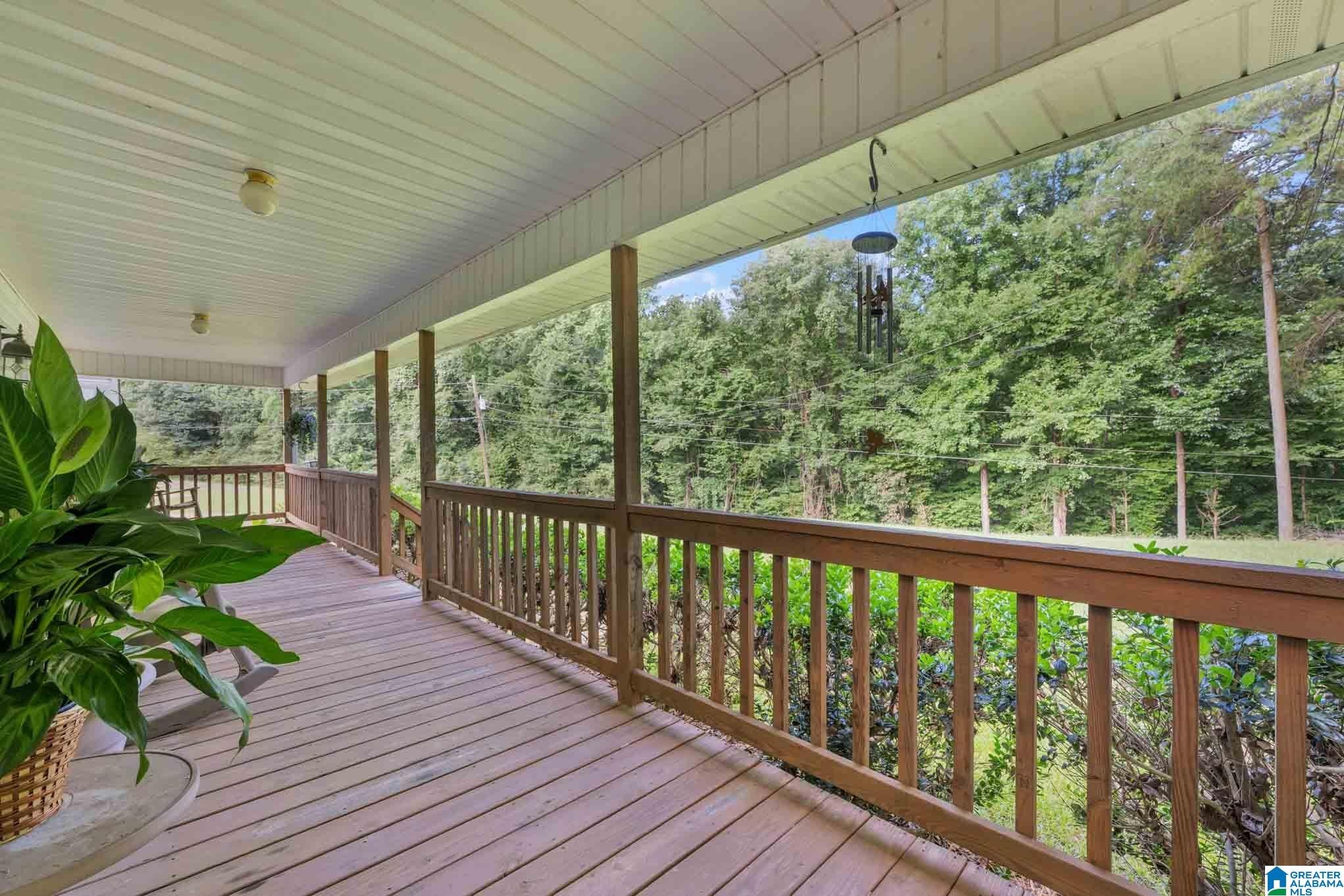 571 MOUNTAIN VIEW ROAD