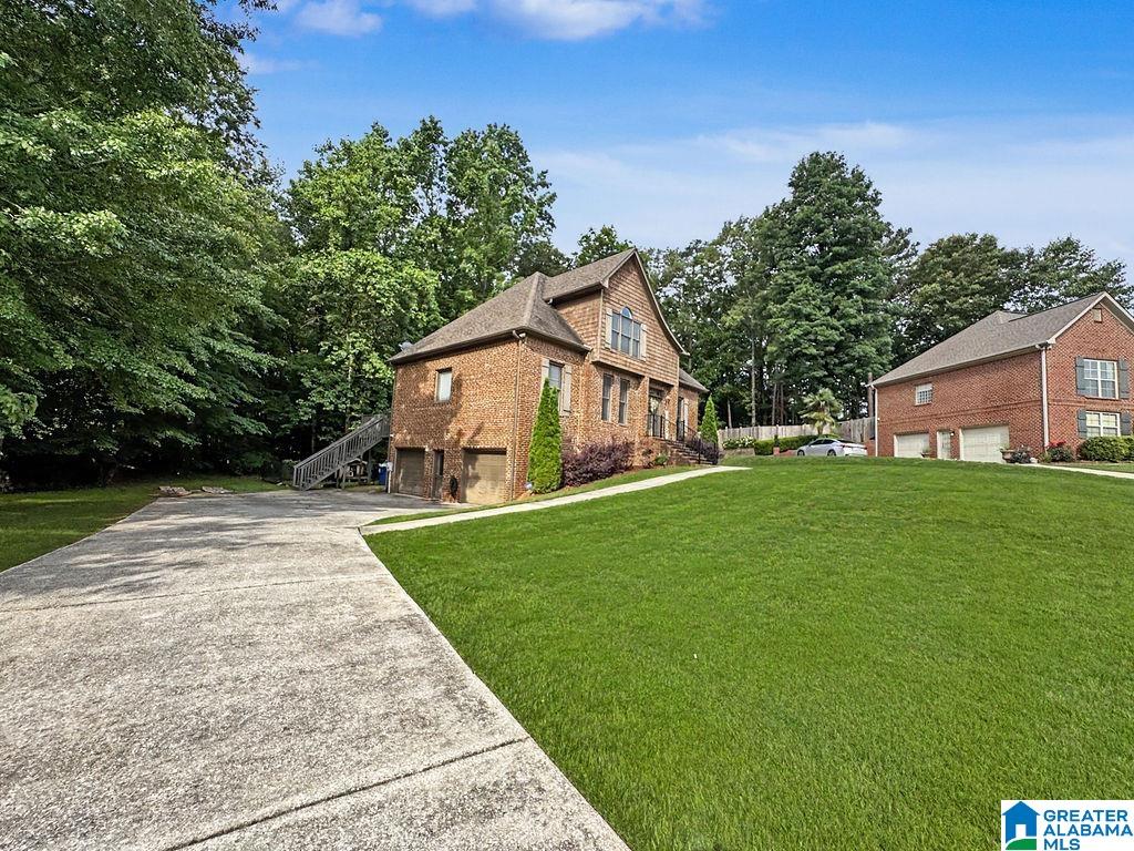 3544 LAKEFRONT TRAIL