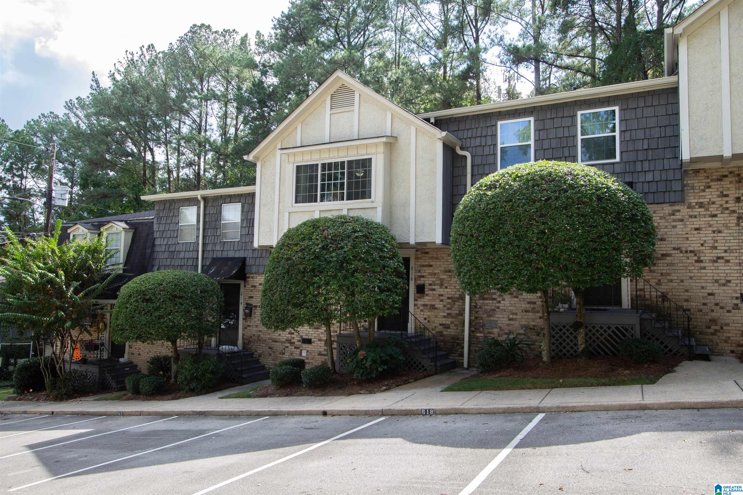 818 VESTAVIA VILLA COURT 818