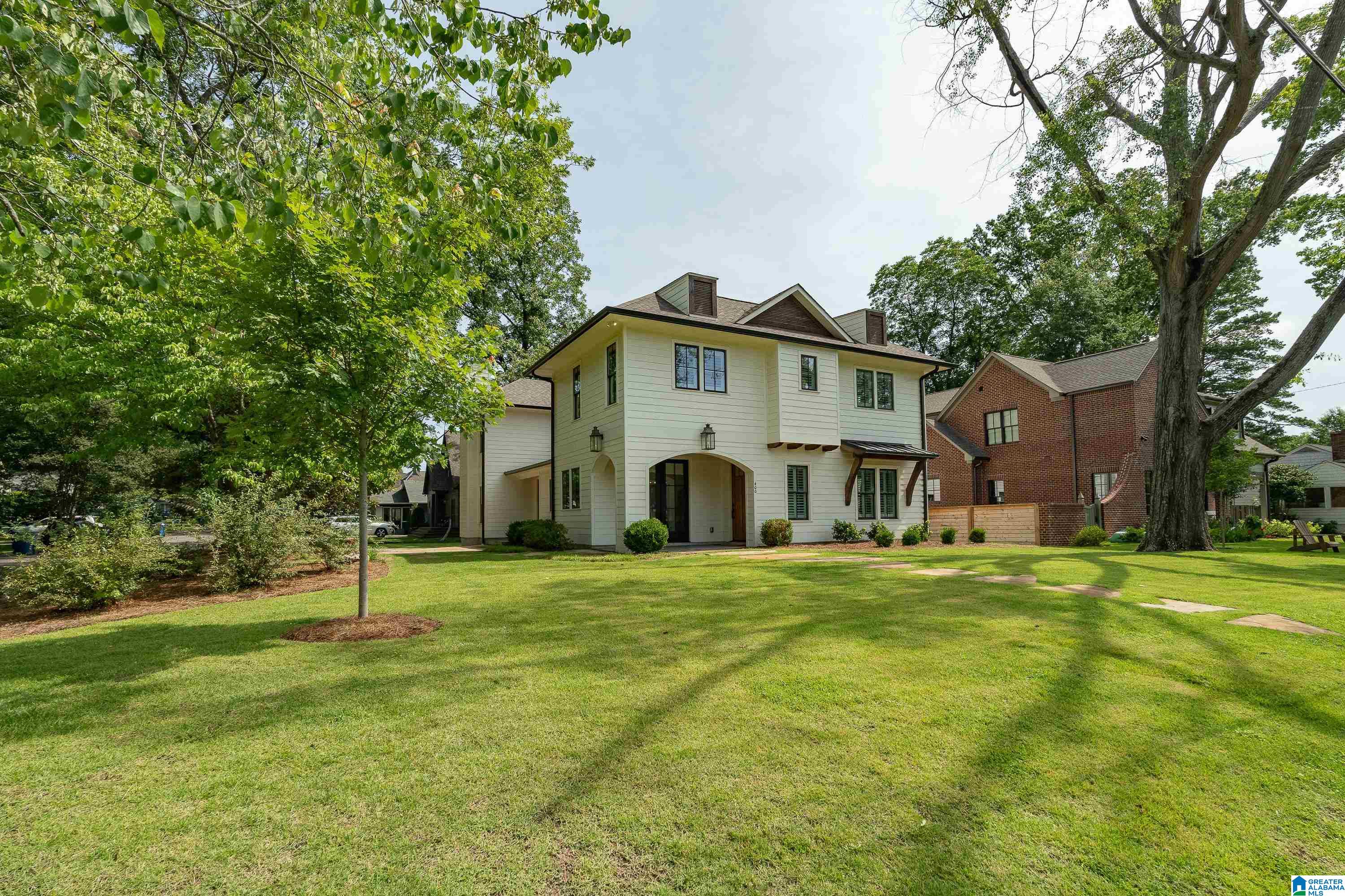 400 STERRETT AVENUE