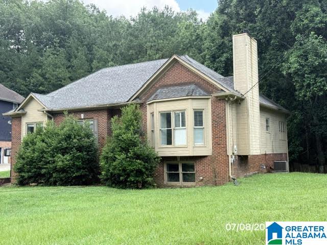 Photo 1 of 8 — 1929 VALEWOOD CIRCLE, HOOVER, AL 35244