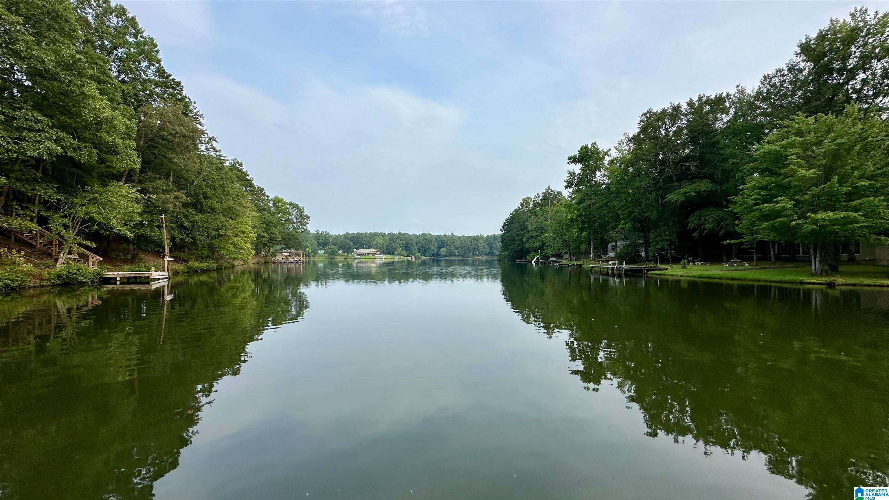 50 LAKESIDE CIRCLE