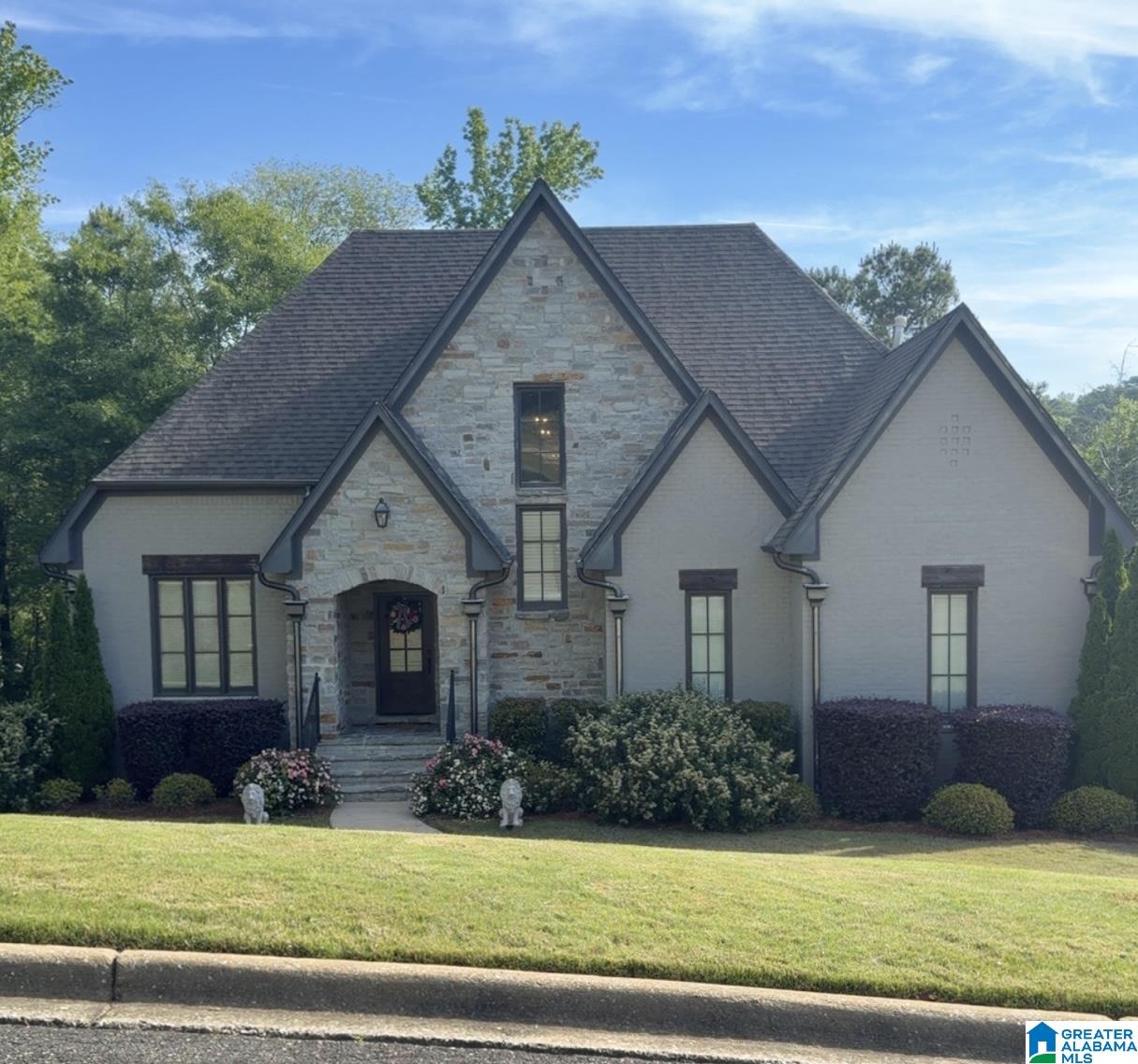 Photo 1 of 19 — 7654 BARCLAY TERRACE, TRUSSVILLE, AL 35173