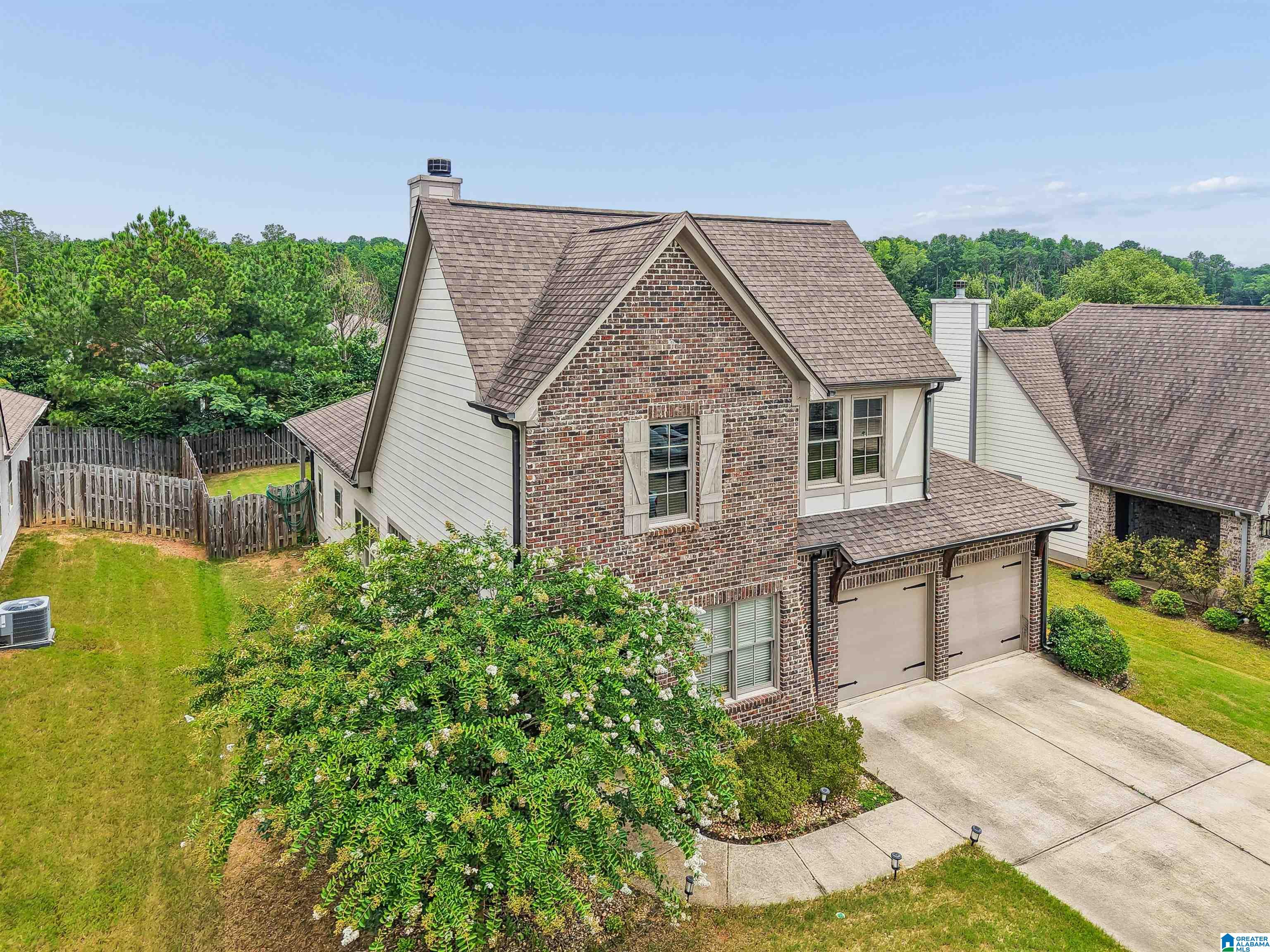 1053 GARNET DRIVE