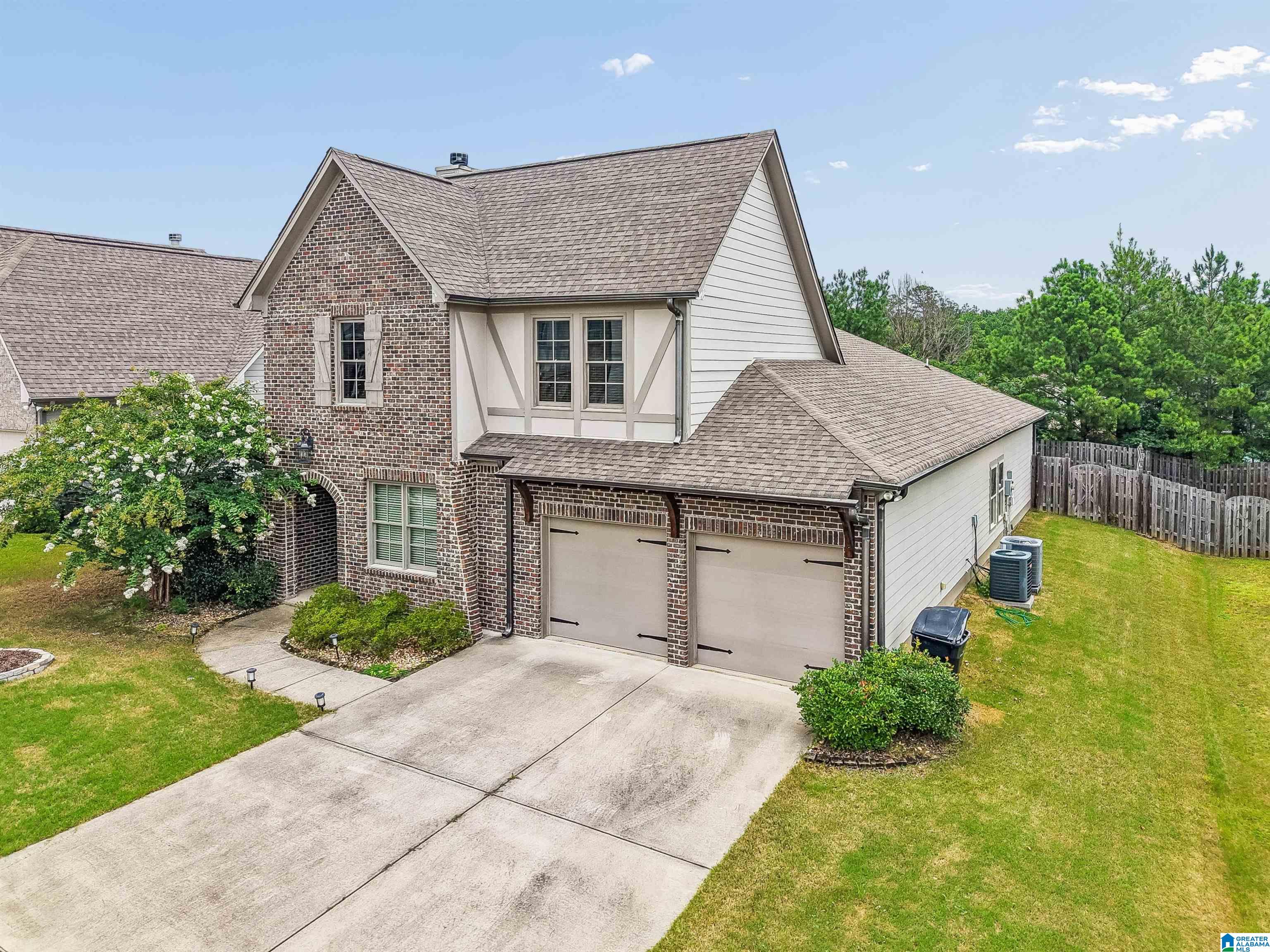 1053 GARNET DRIVE