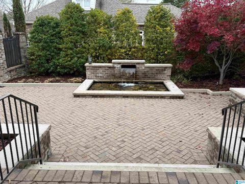 511 SPORRAN PLACE VESTAVIA HILLS AL 35242