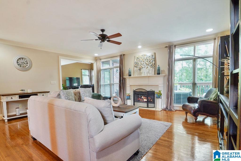 530 TIMBERLINE TRAIL