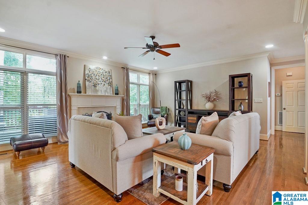 530 TIMBERLINE TRAIL