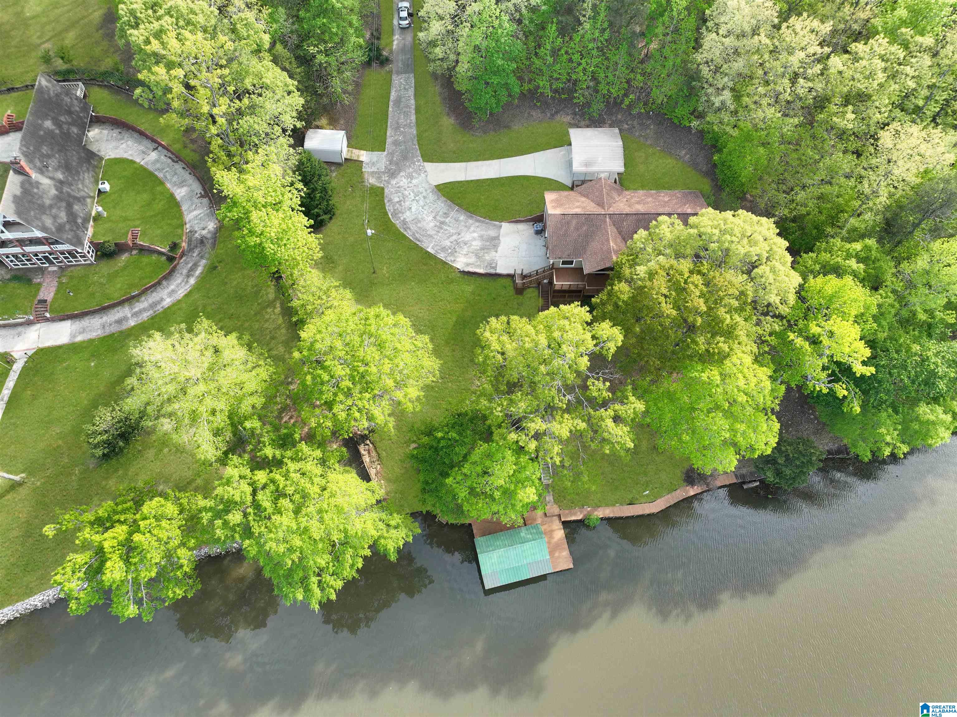 691 COUNTY ROAD 759