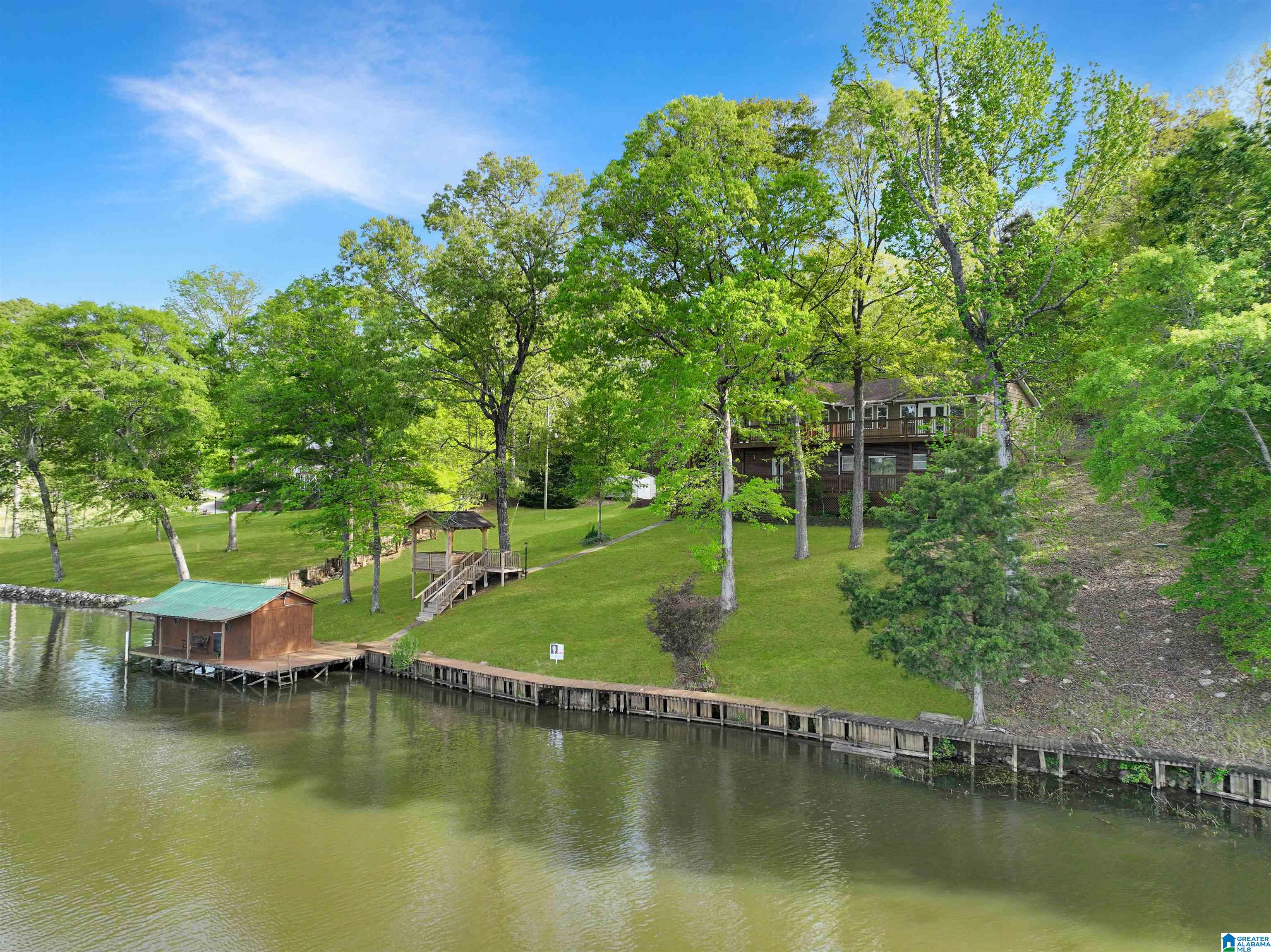 691 COUNTY ROAD 759
