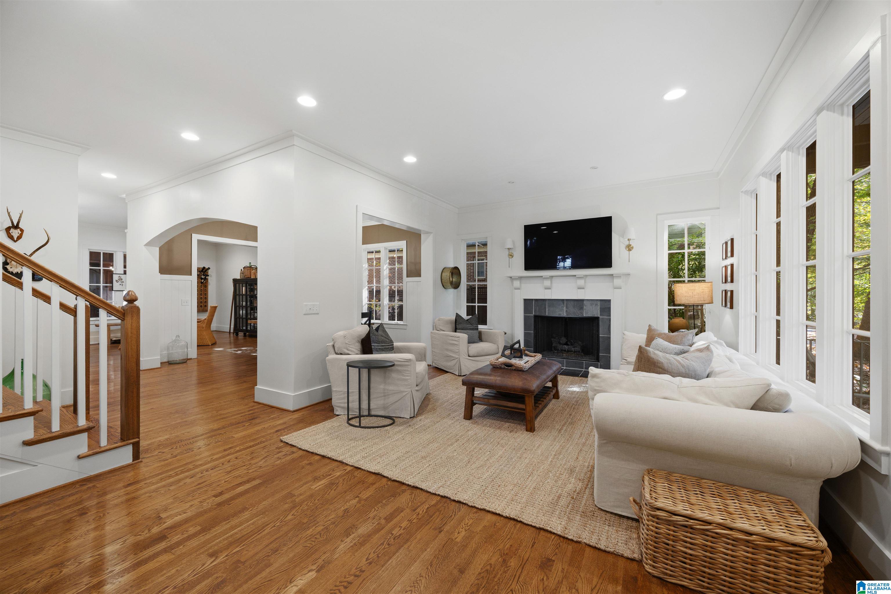 47 MT LAUREL AVENUE