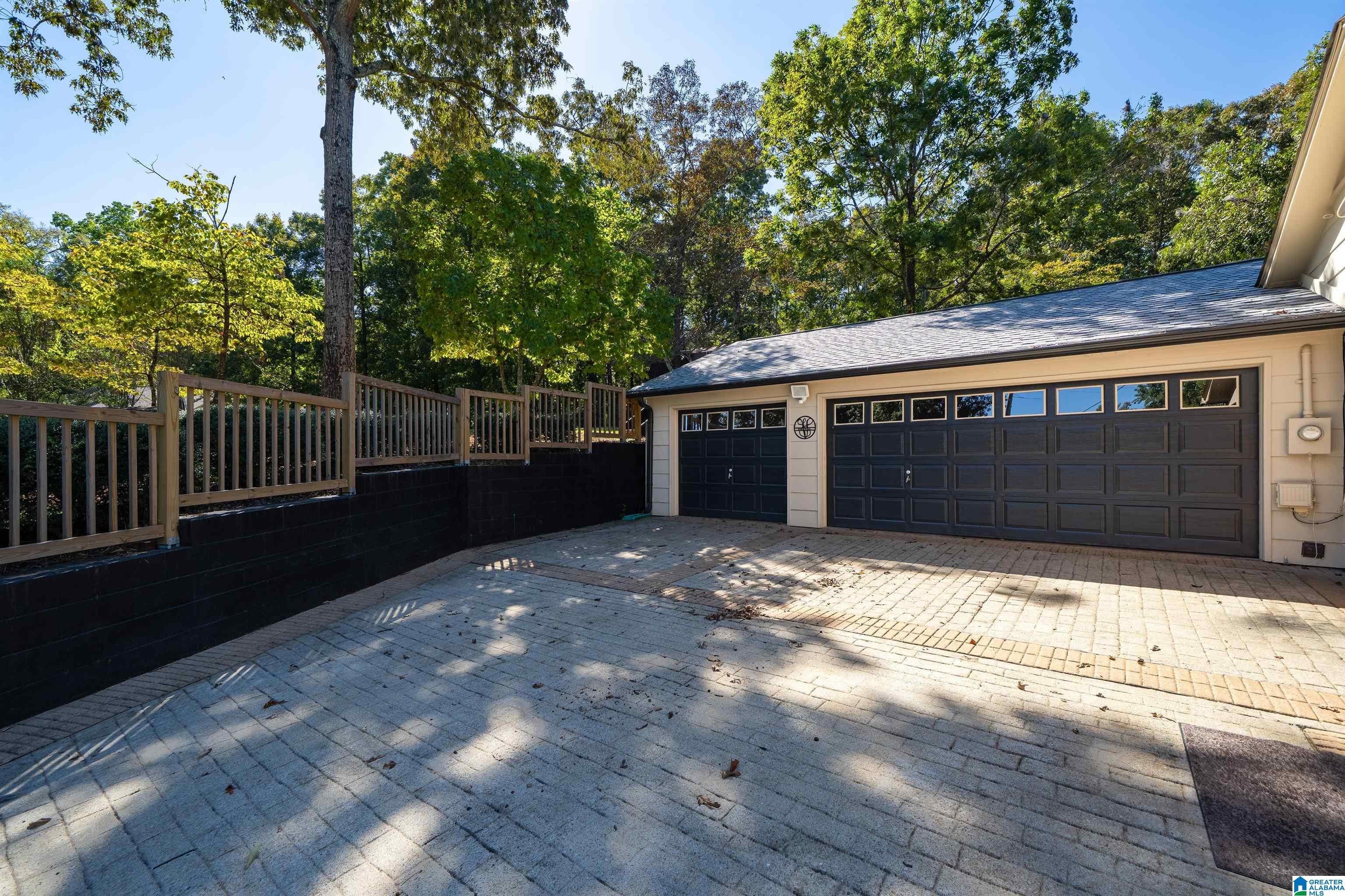 139 WINSTON DRIVE
