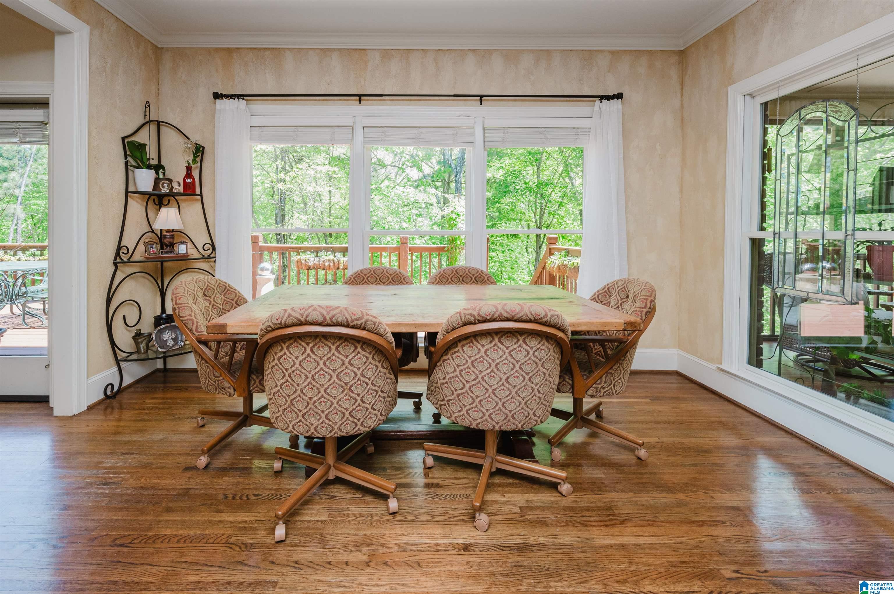 4527 HIGH COURT CIRCLE