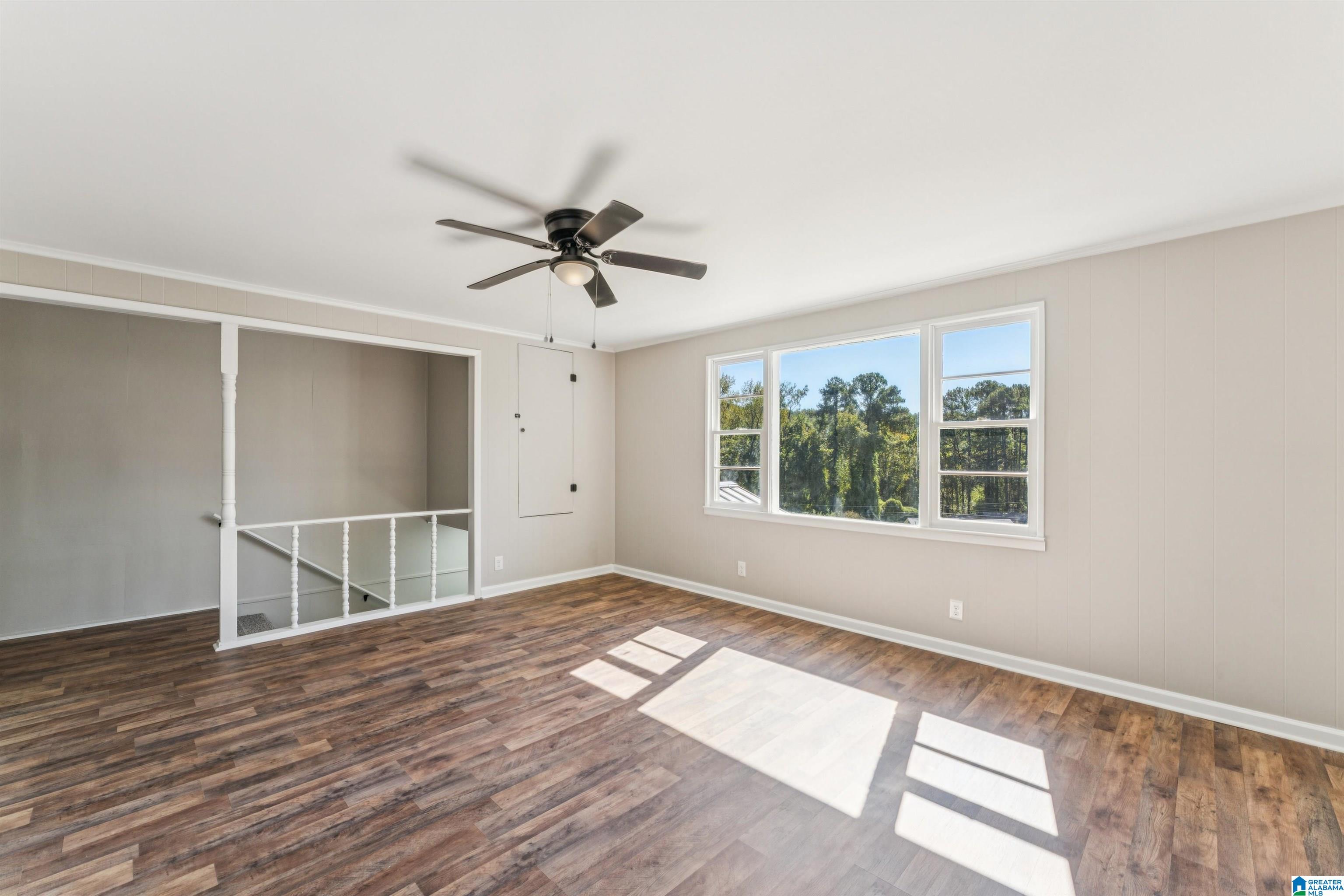 5427 REESE LANE