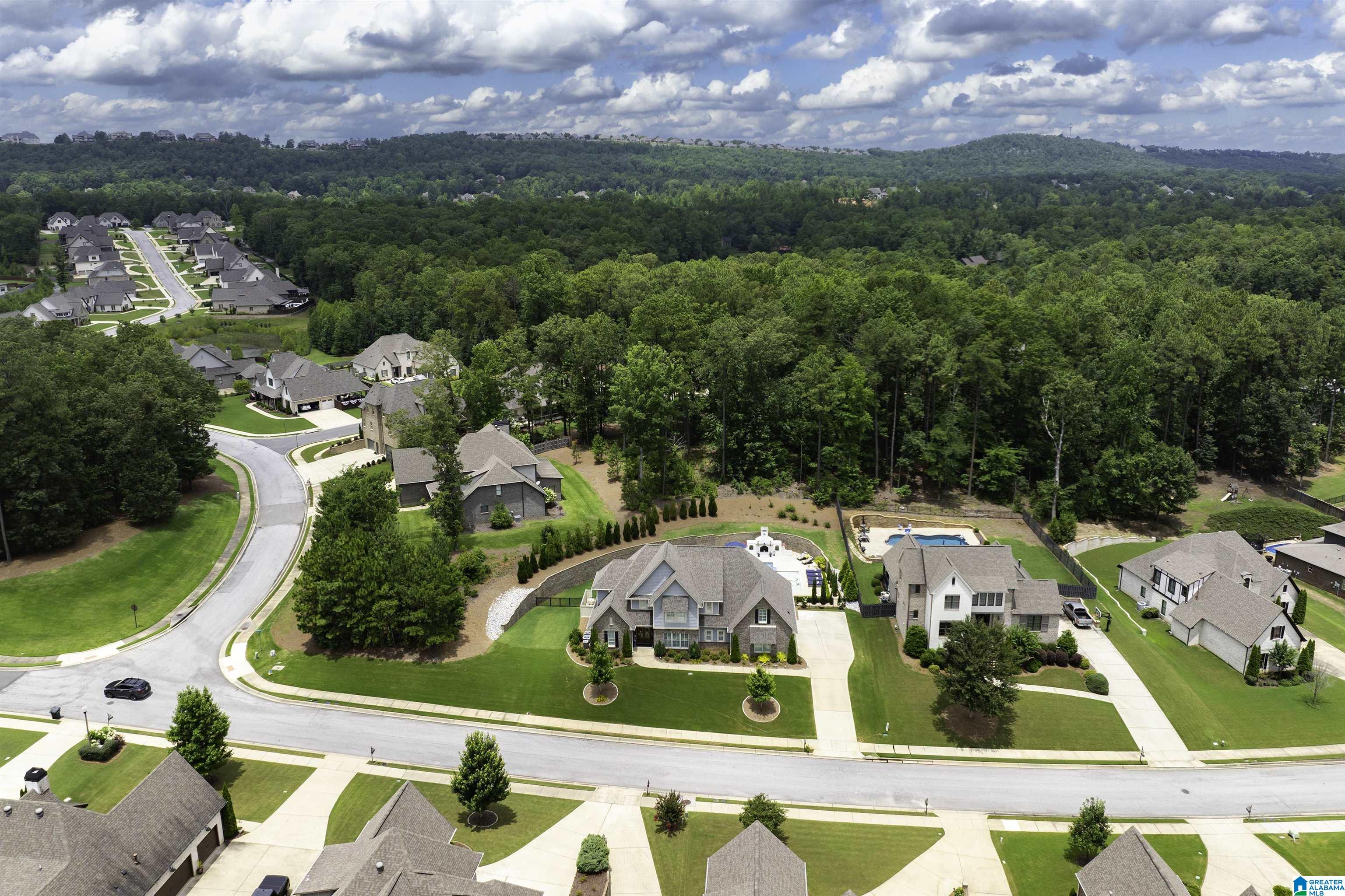 1075 HIGHLAND VILLAGE TRAIL