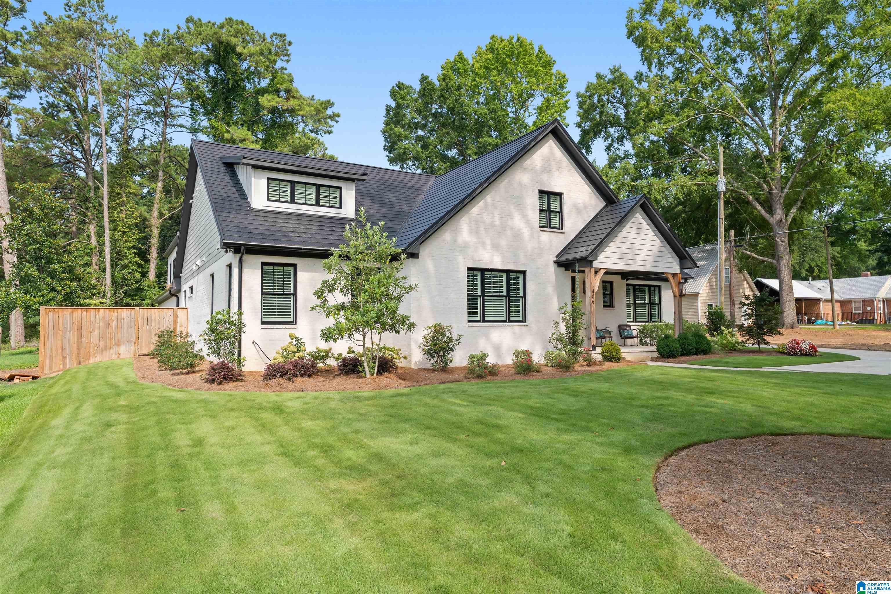 406 N CHALKVILLE ROAD