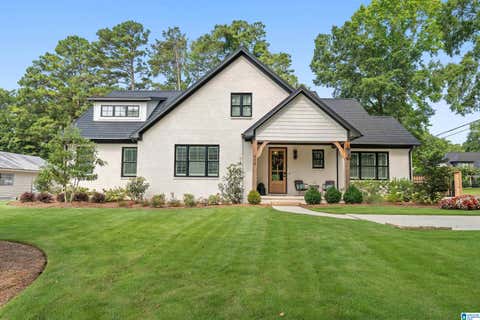 Photo of 406 N Chalkville Road, TRUSSVILLE, AL 35173 (MLS # 21461350)