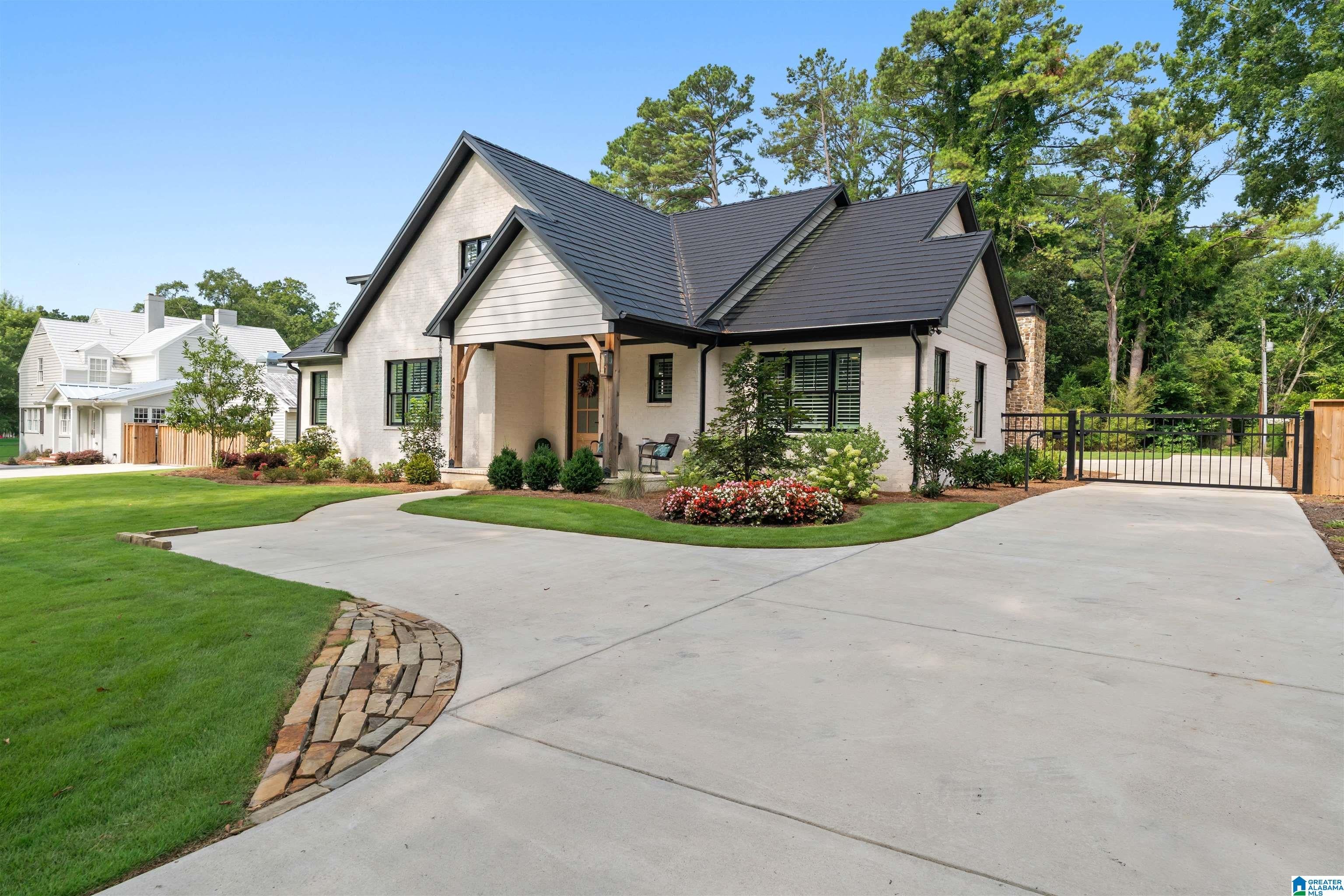 406 N CHALKVILLE ROAD