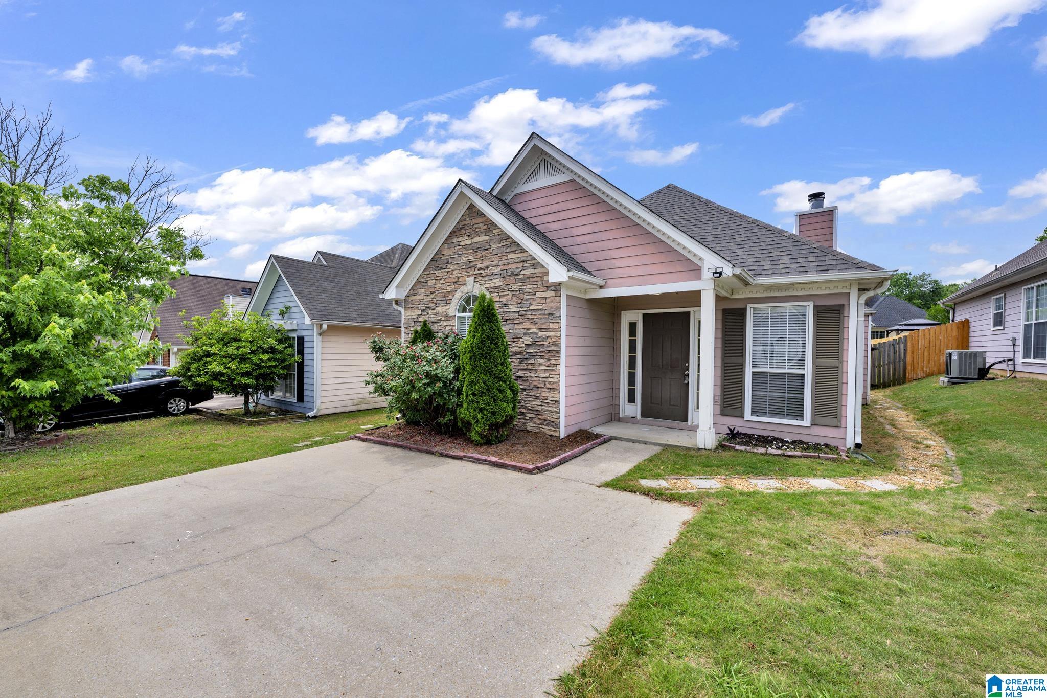 173 FLAGSTONE LANE