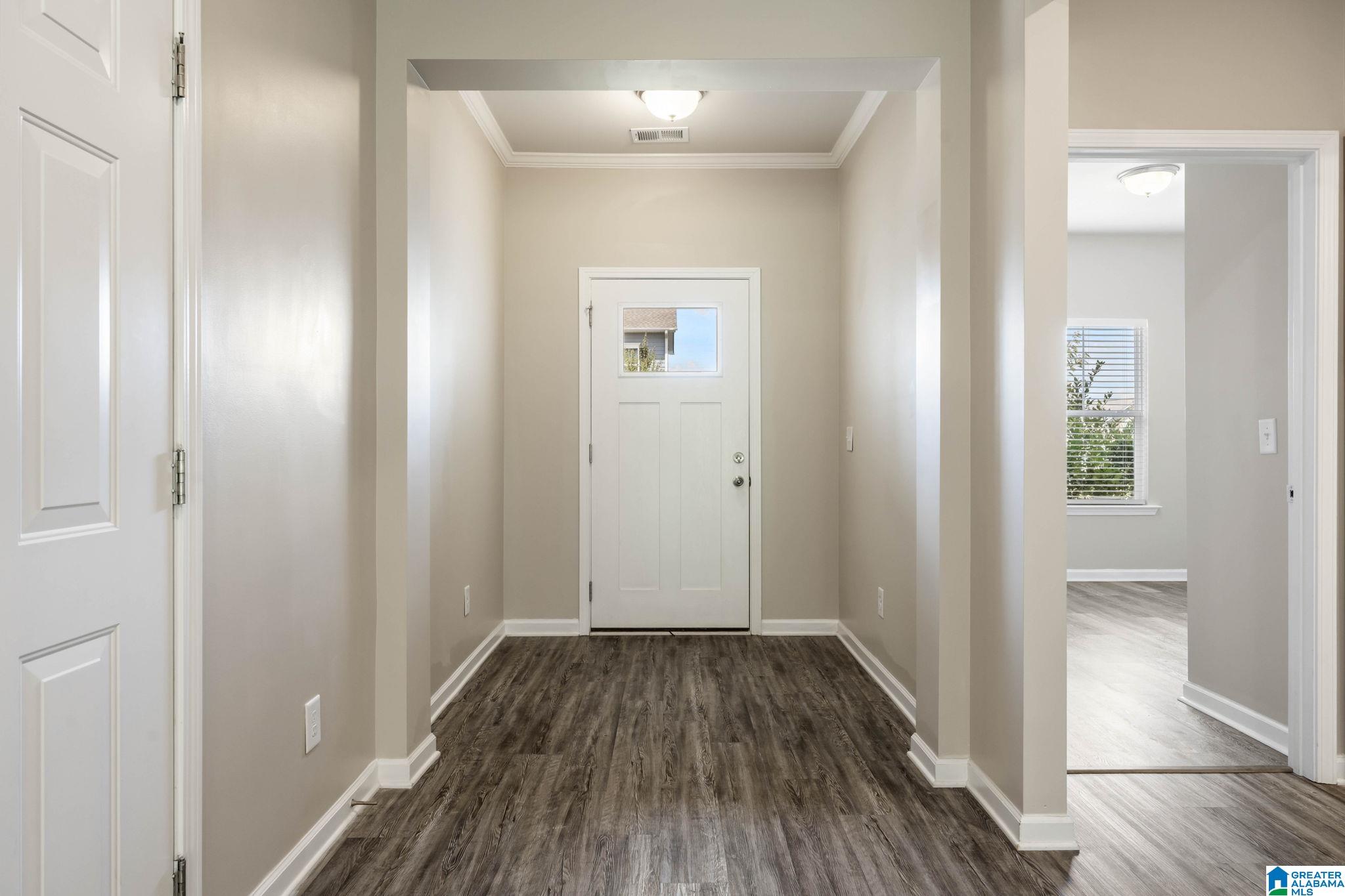 9040 MEETING STREET