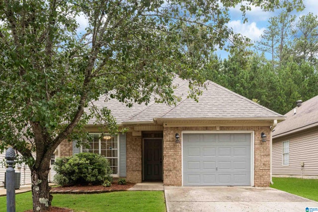 262 FOREST LAKES DRIVE