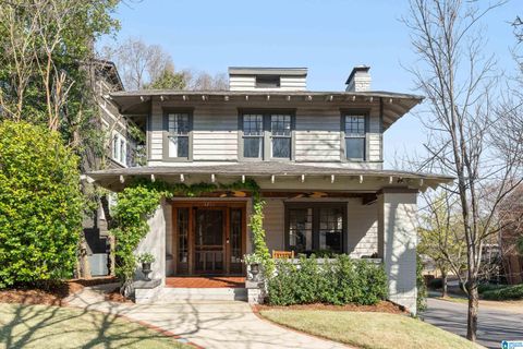 Photo of 3230 Cliff Road, BIRMINGHAM, AL 35205 (MLS # 21447401)