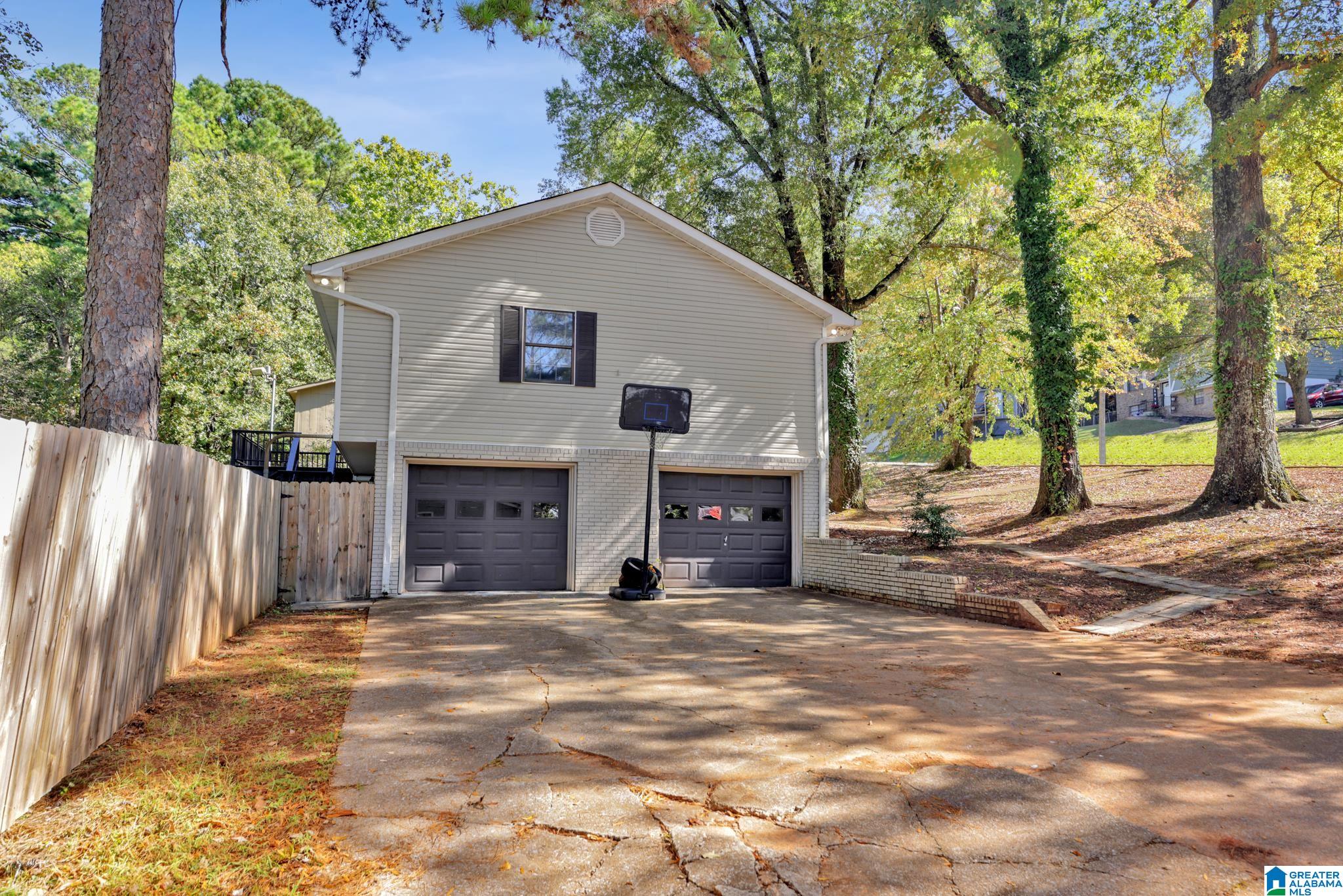 1742 TUDOR DRIVE