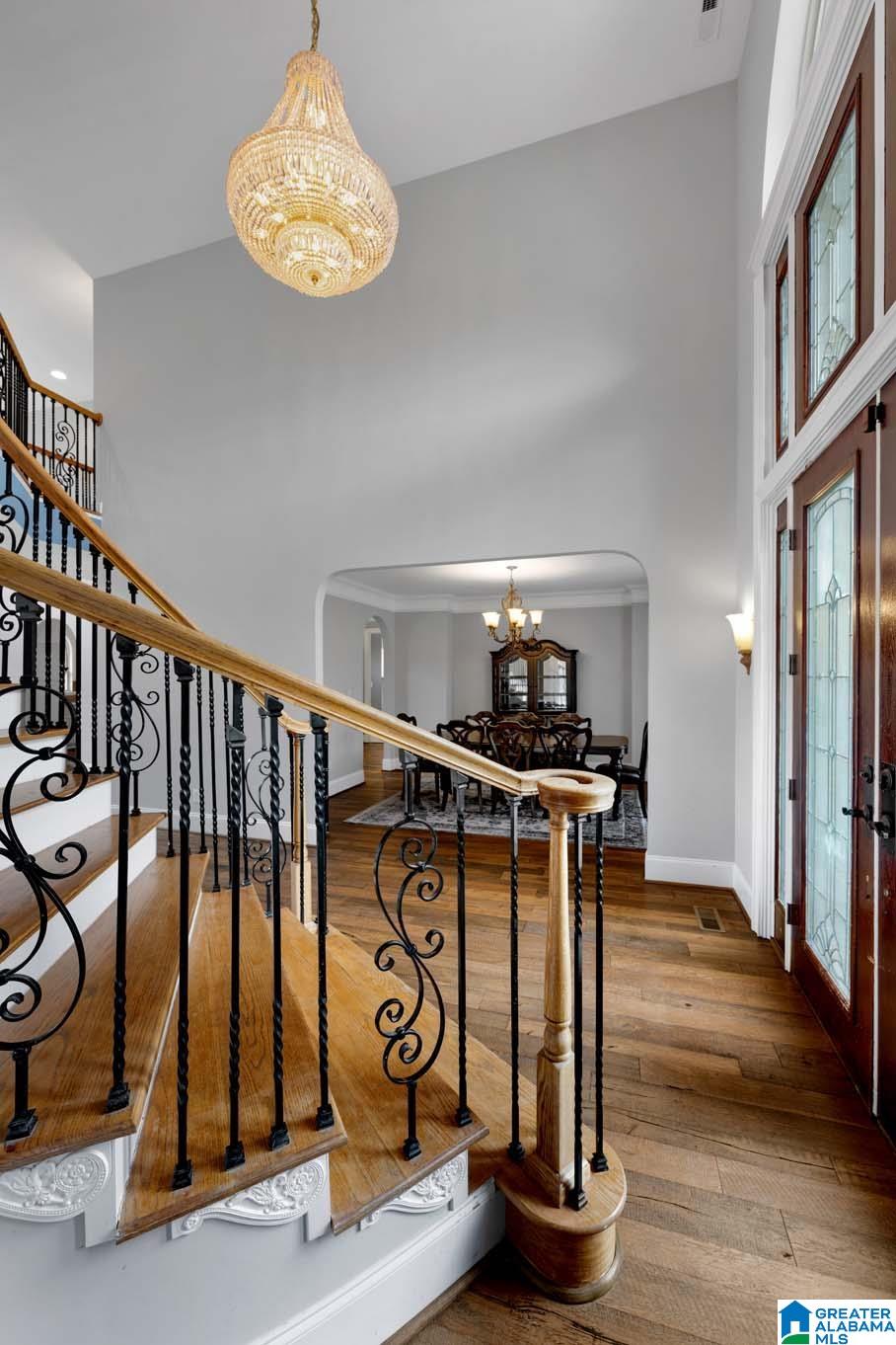 205 WOODBRIDGE TRAIL