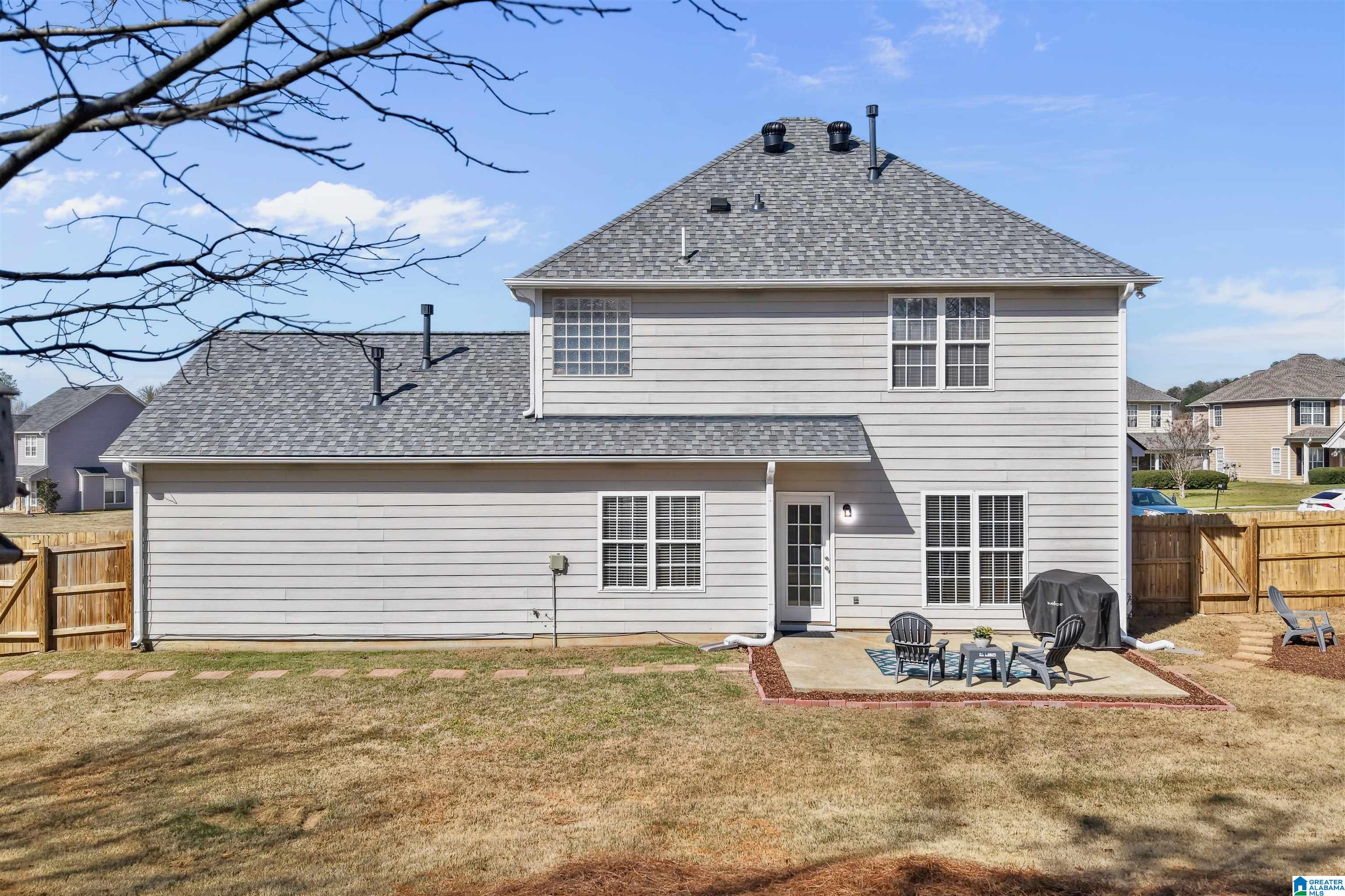 132 VICTORIA STATION