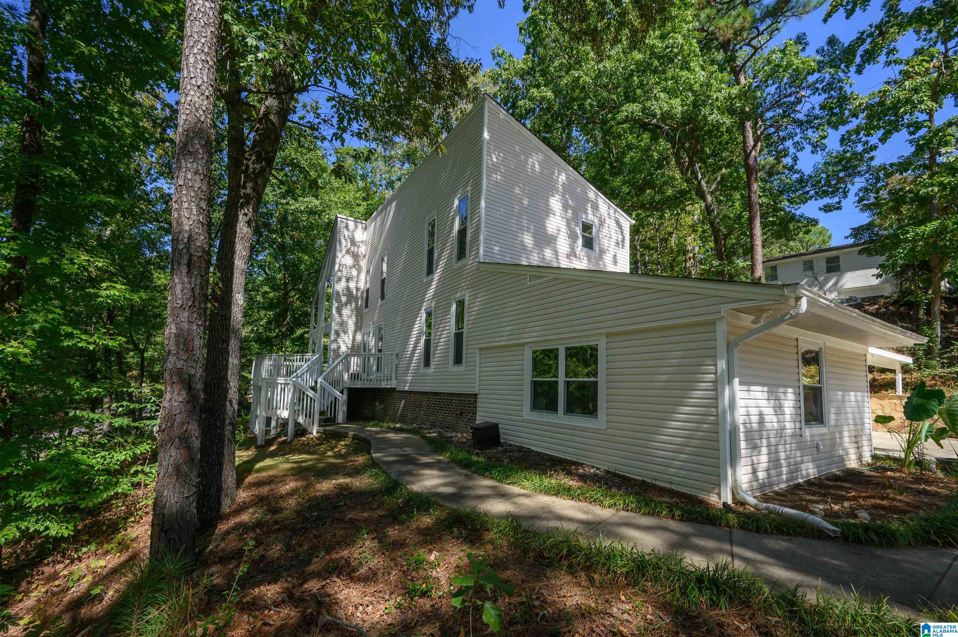 3025 PANARIDGE CIRCLE