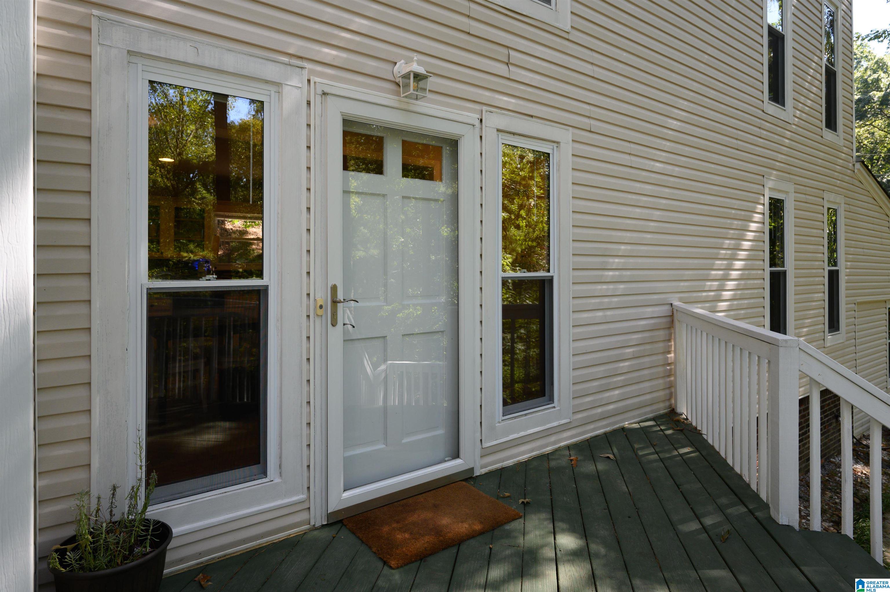 3025 PANARIDGE CIRCLE