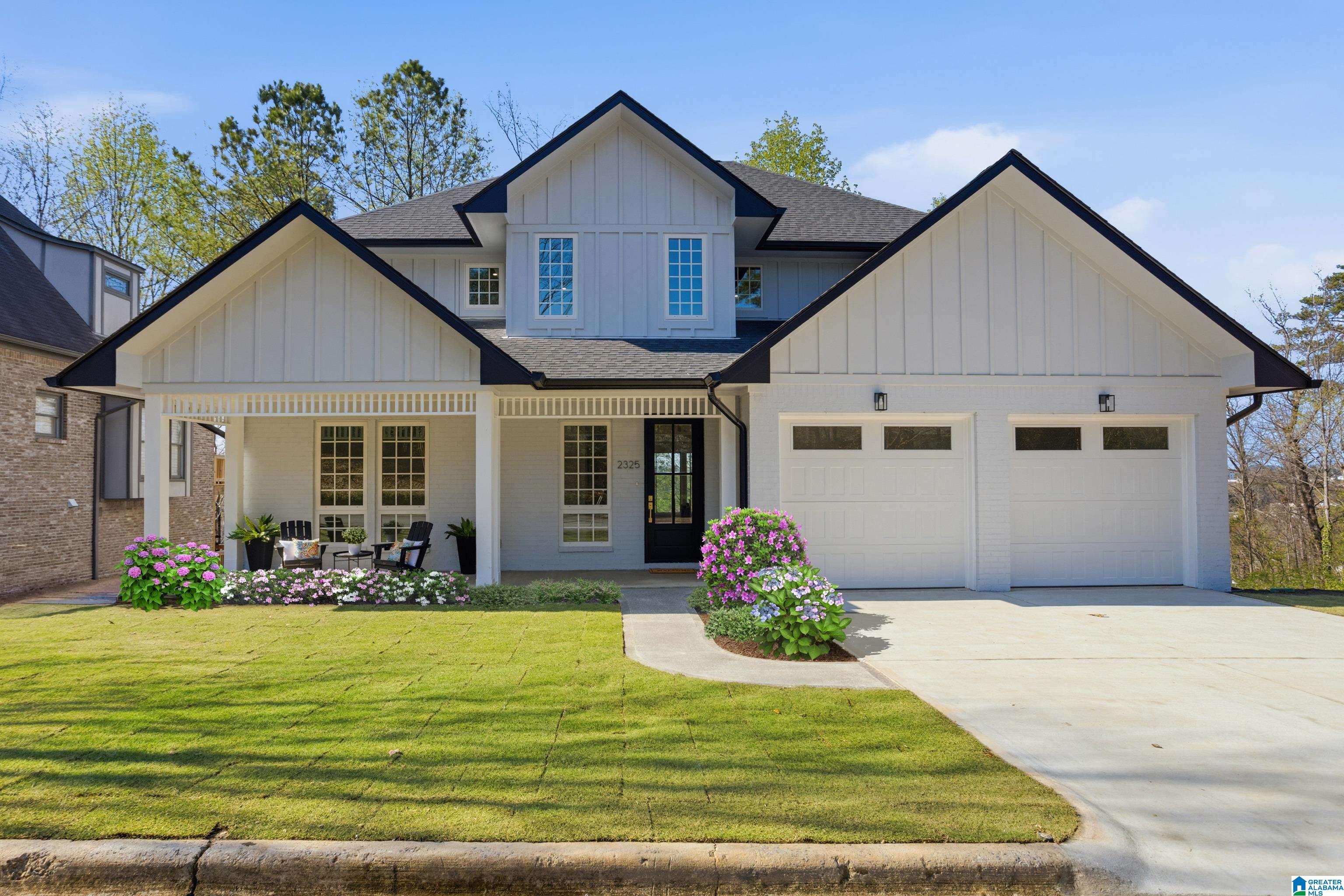 2325 HUNTINGTON RIDGE ROAD