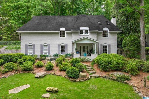 3665 BROOKWOOD RD, MOUNTAIN BRK, AL 35223 - Image 0e8c759d3d9f69a070bf21f4d22f041d/3879410882