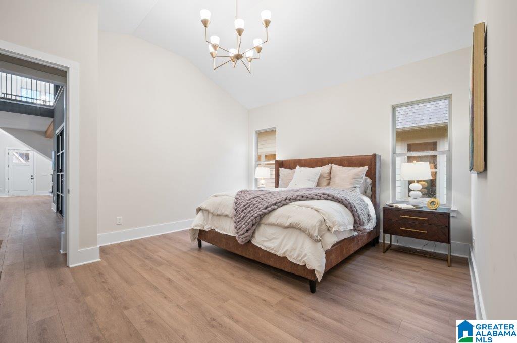 1945 TIMBERVIEW ROAD