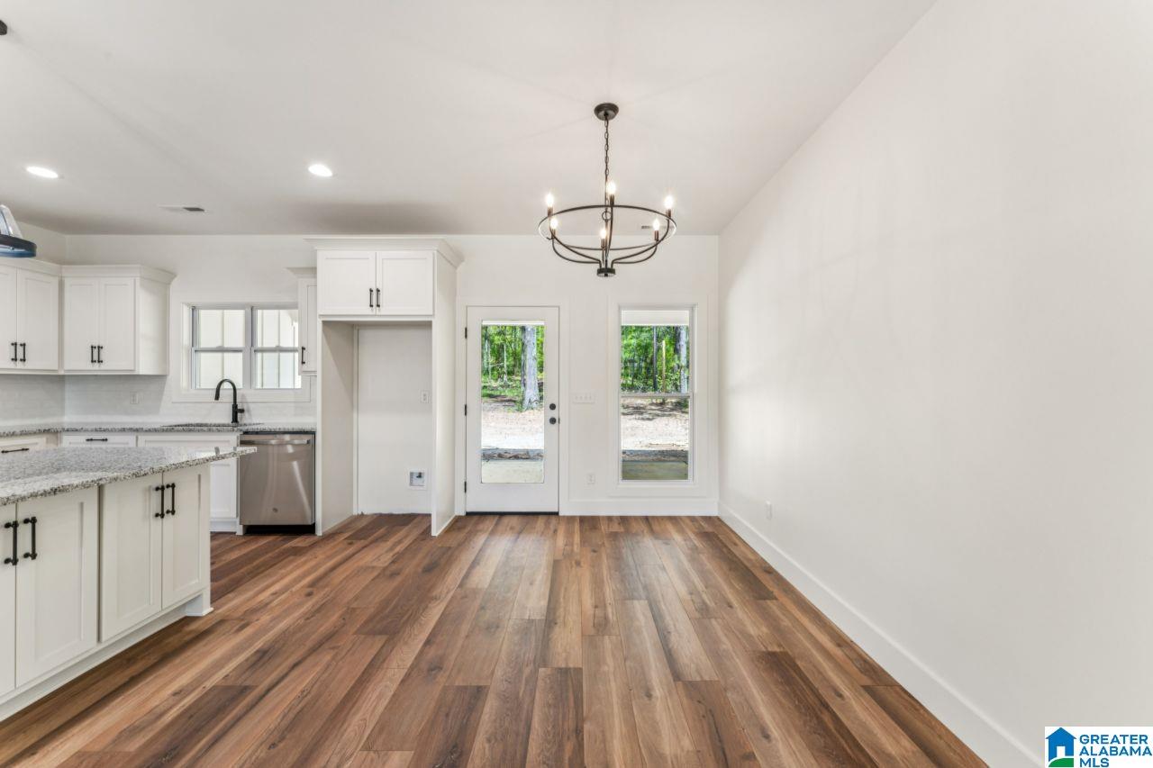 2775 CRAWFORD COVE ROAD