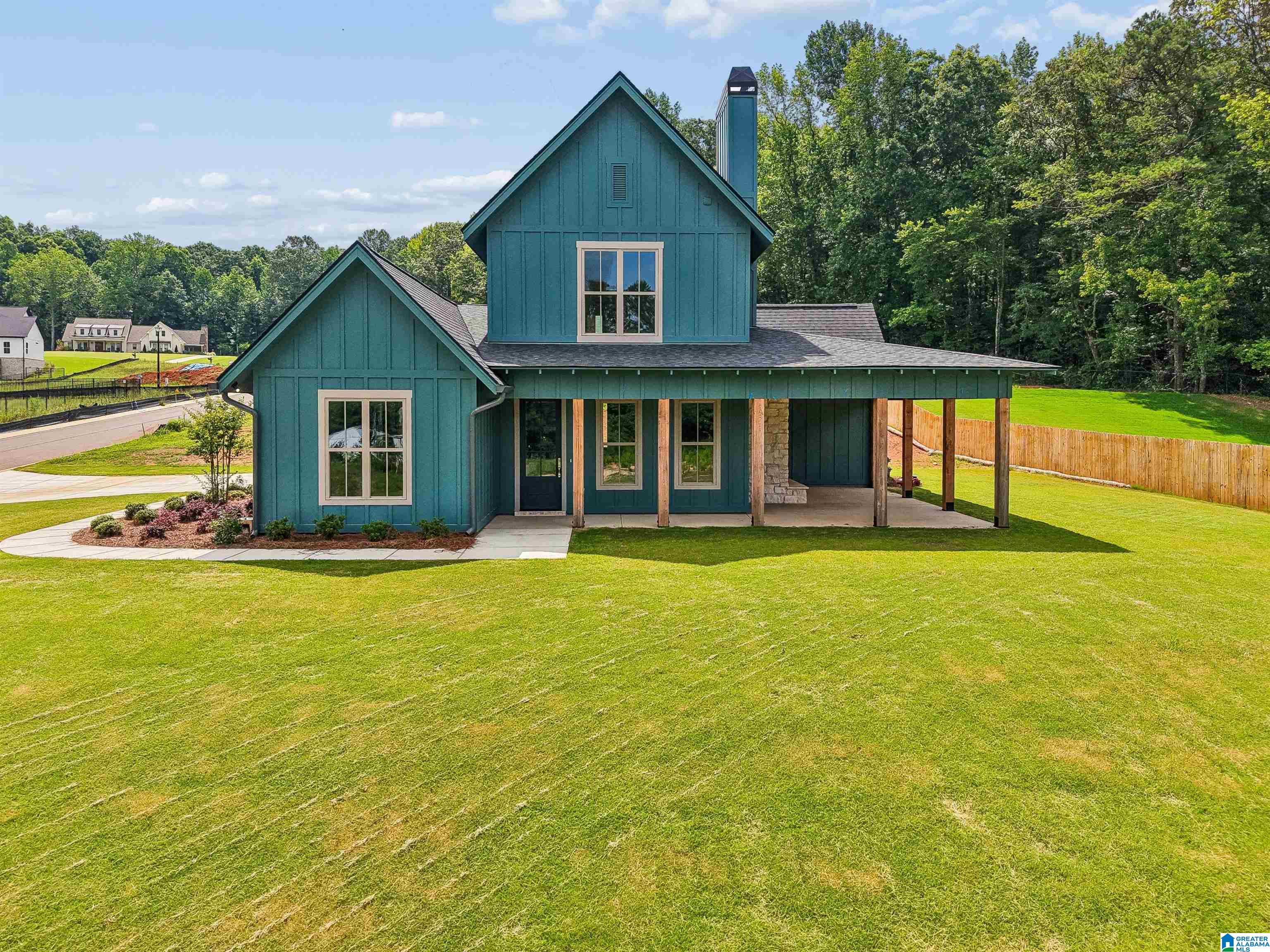 235 BRADFORD WAY