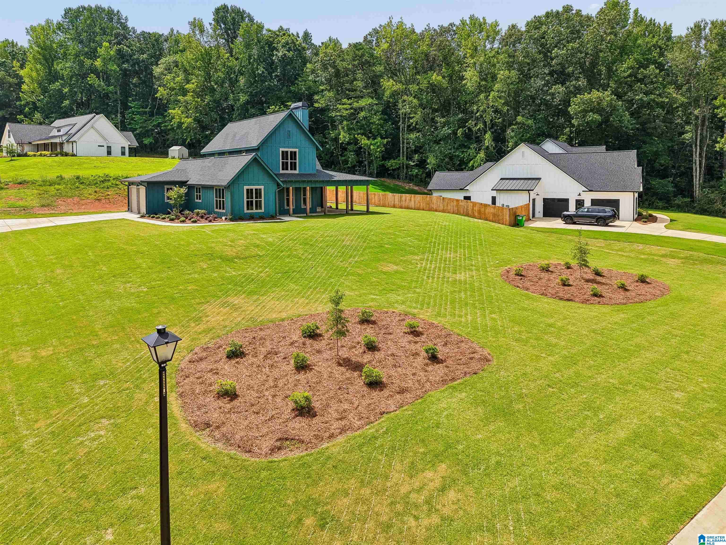 235 BRADFORD WAY