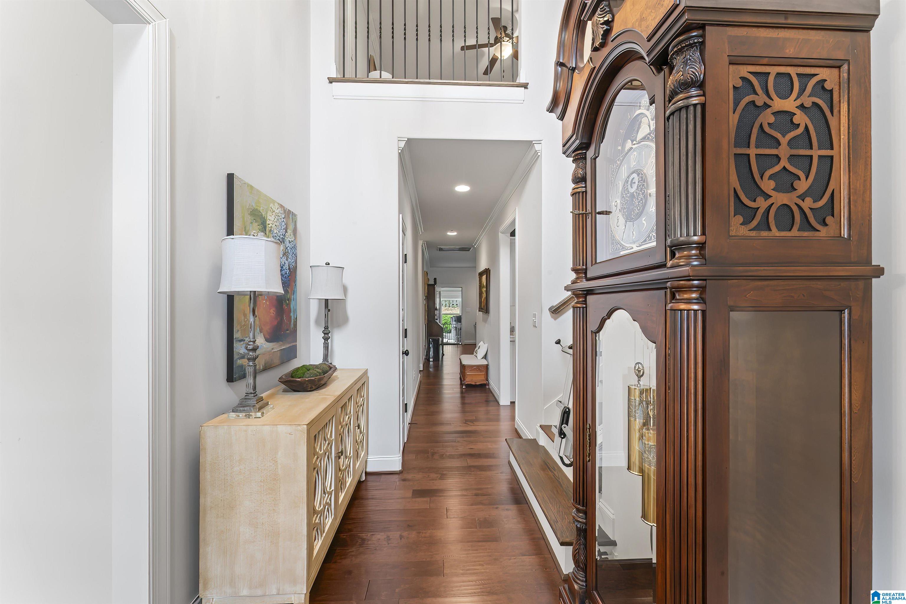 309 DUNROBIN CIRCLE