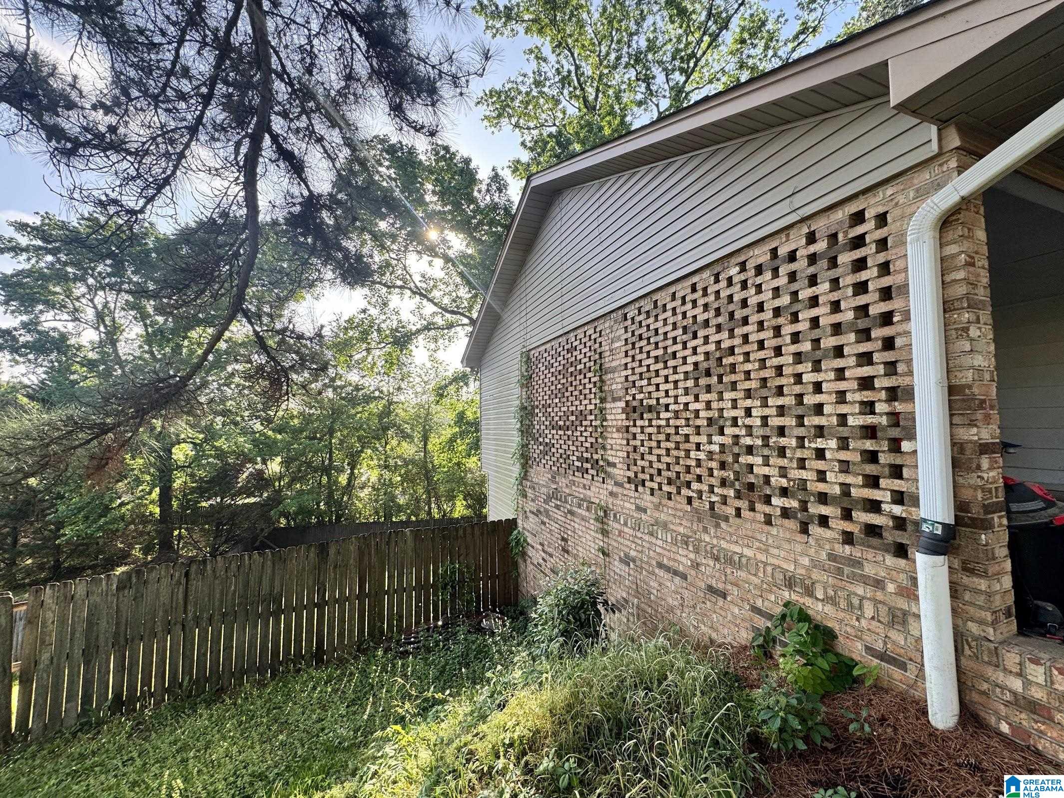 3909 BISCAYNE HILLS DRIVE