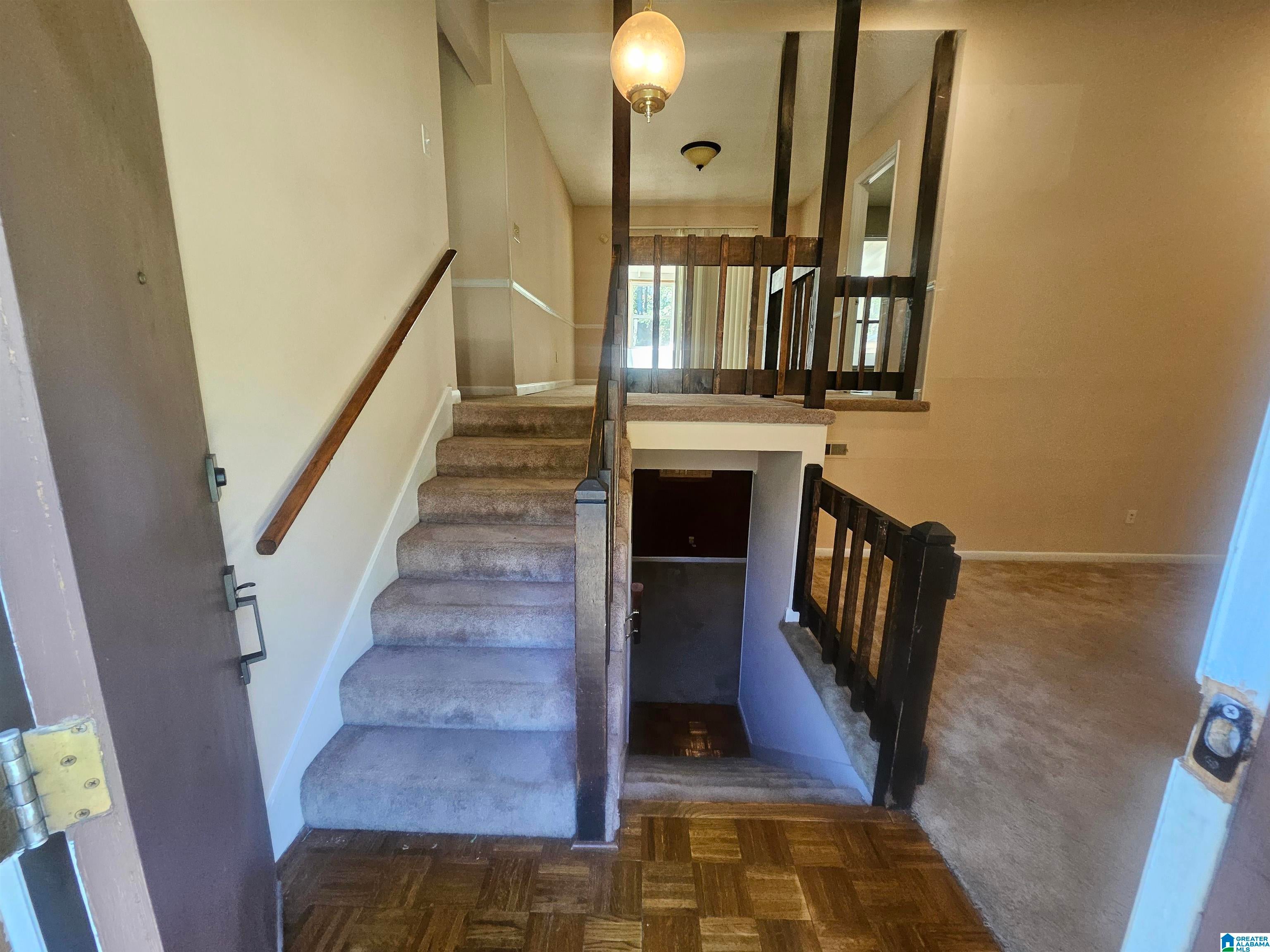 5262 PARAMONT DRIVE