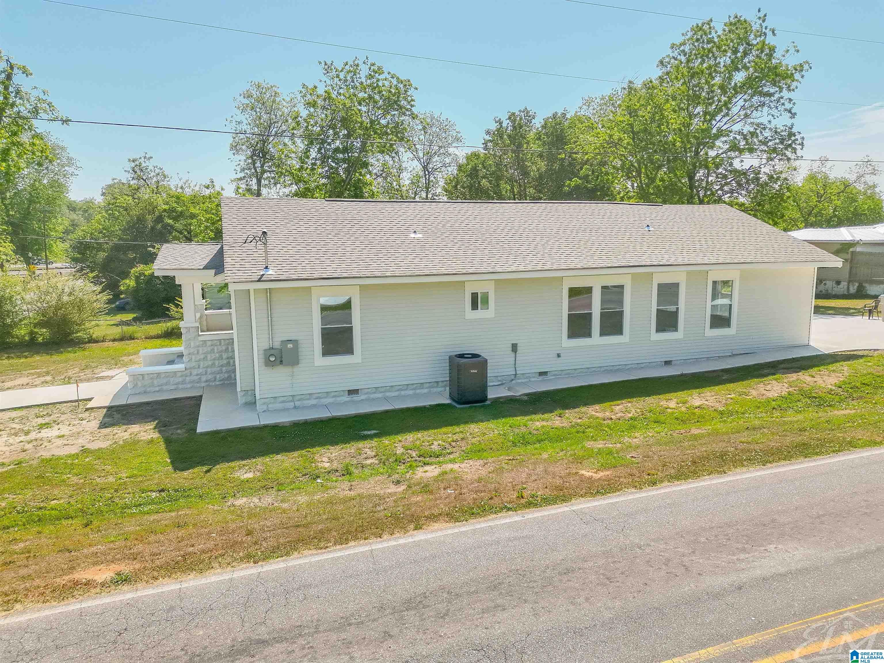 201 ALABAMA AVENUE - Photo 3
