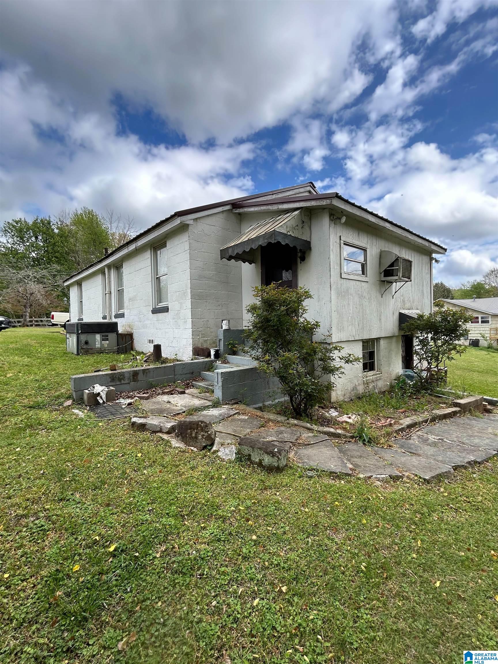 1732 RIDERWOOD TRAIL