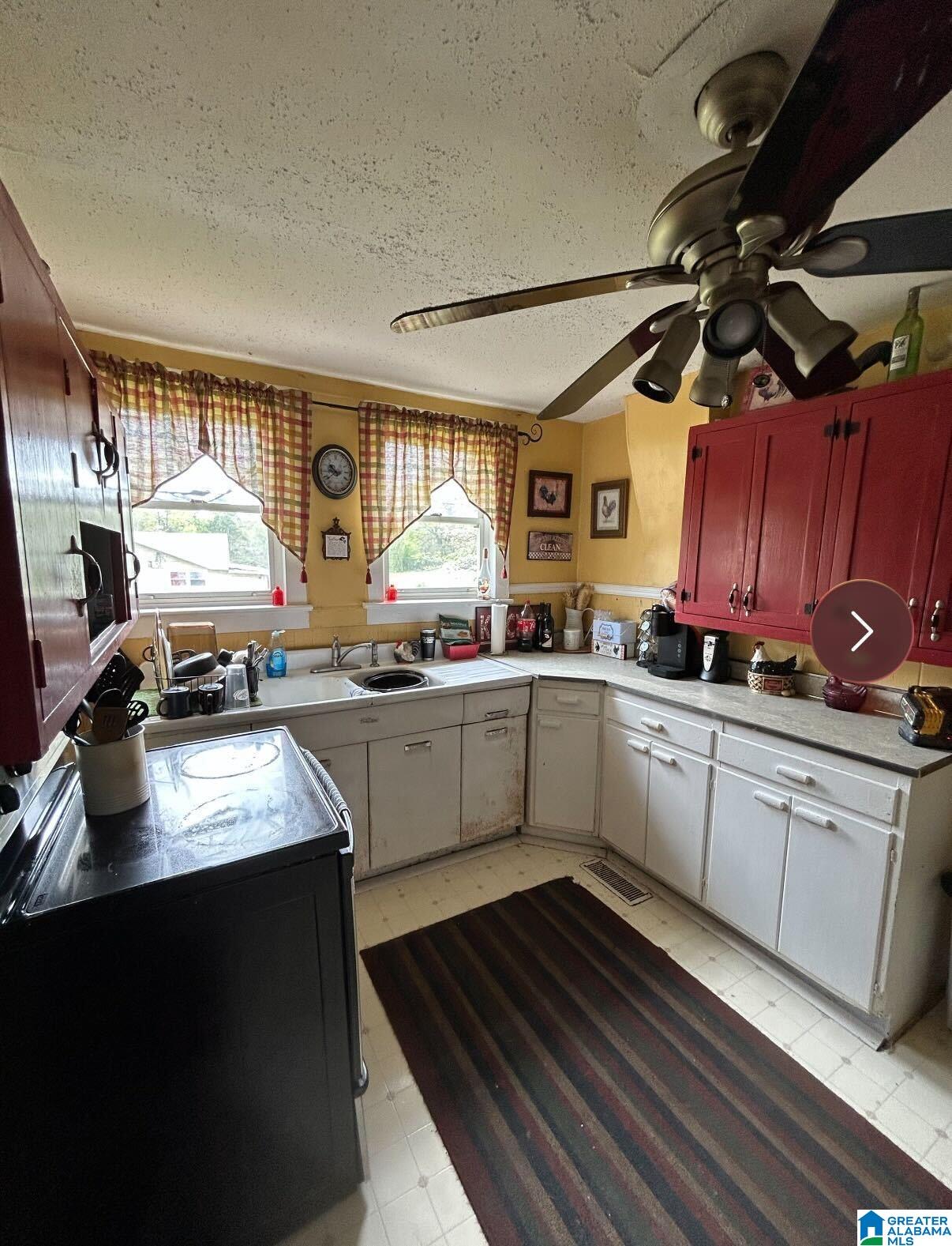 1732 RIDERWOOD TRAIL