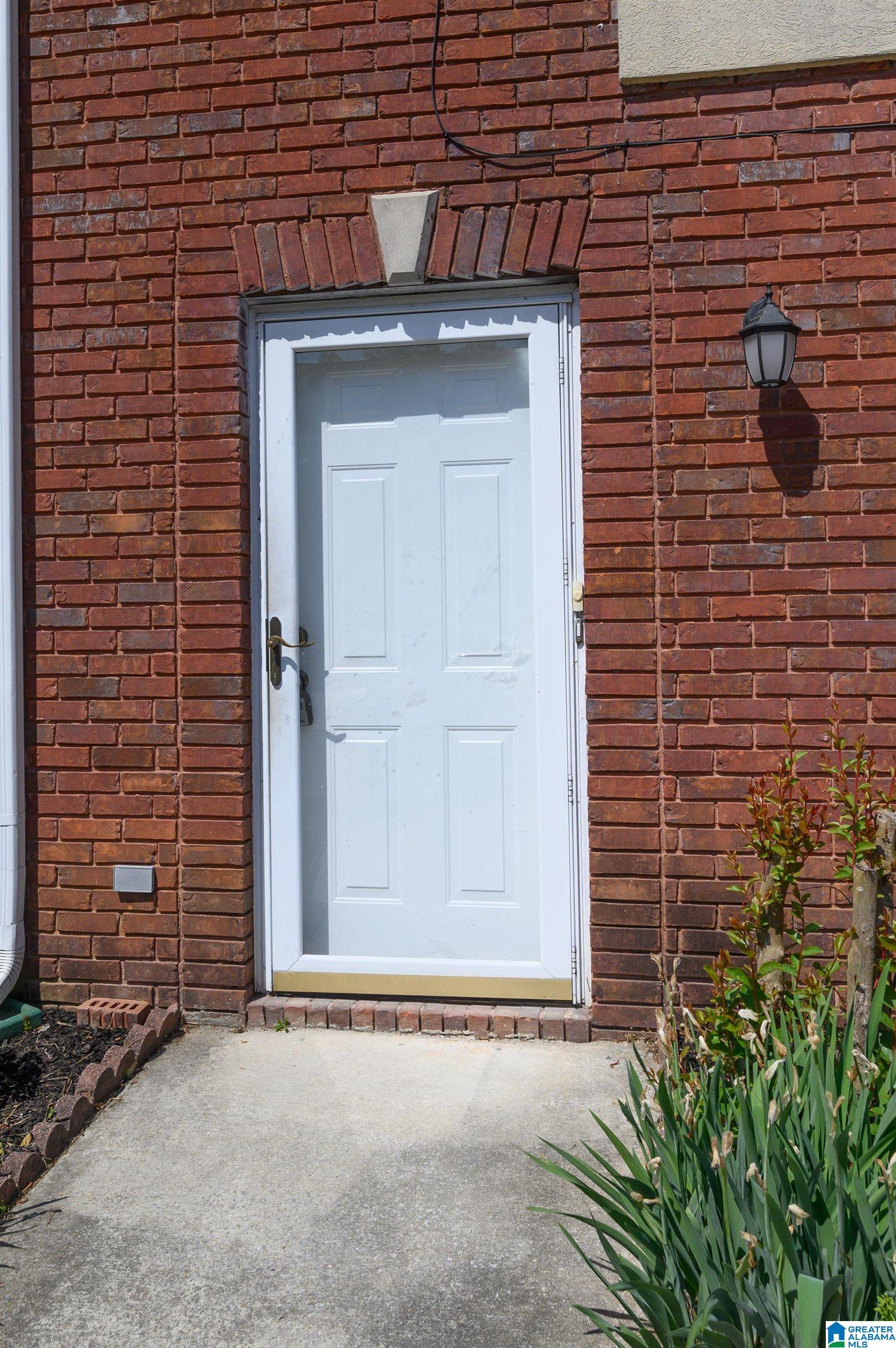 121 SOMMERSBY CIRCLE