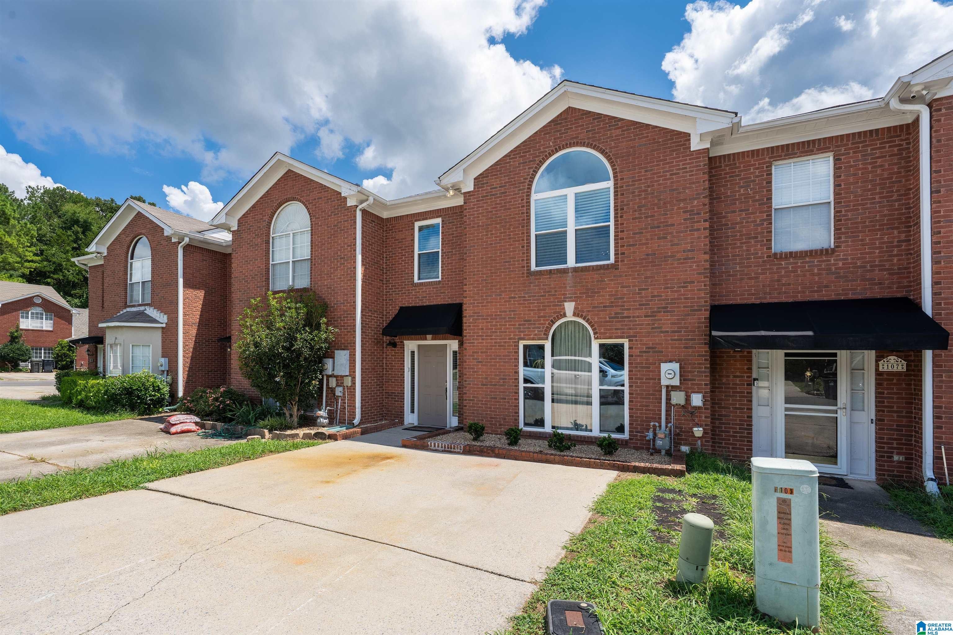 105 CANYON PLACE