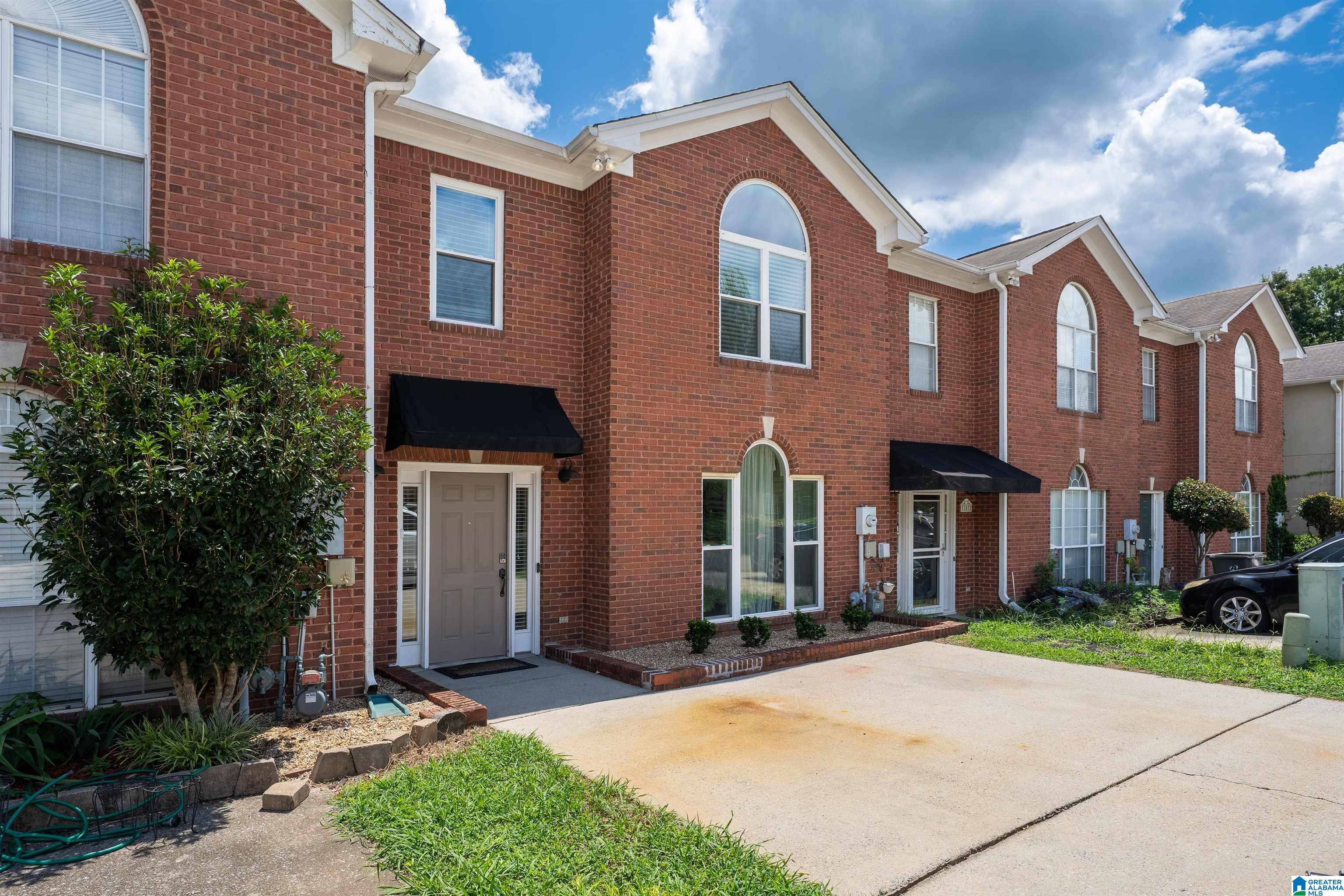 105 CANYON PLACE