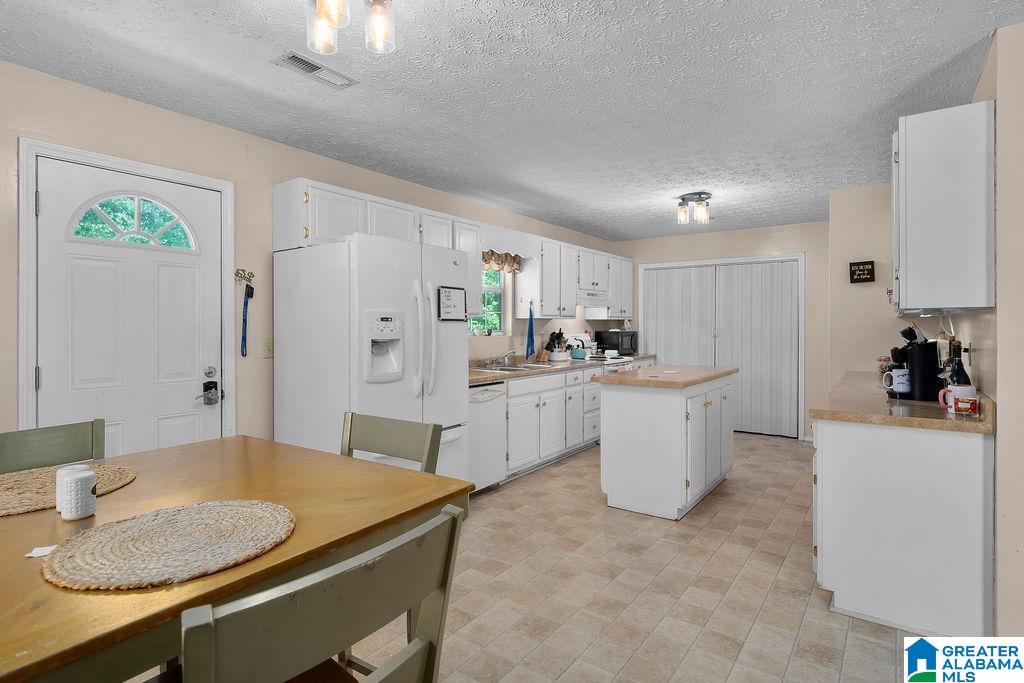 5875 SNOWVILLE BRENT ROAD