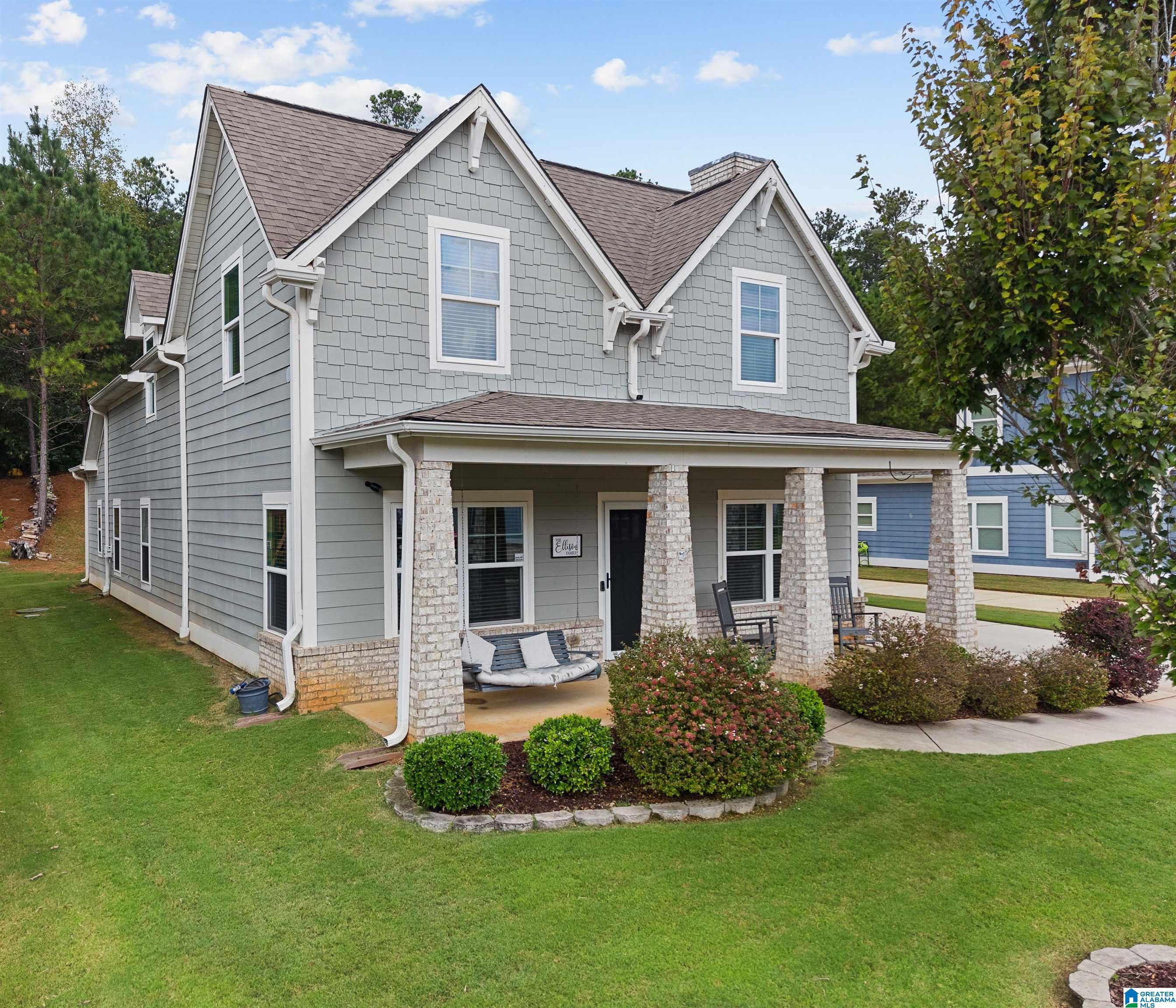 160 LAKERIDGE DRIVE