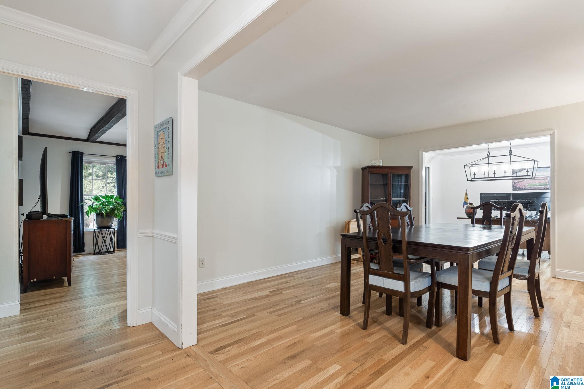 965 MOUNTAIN OAKS DRIVE