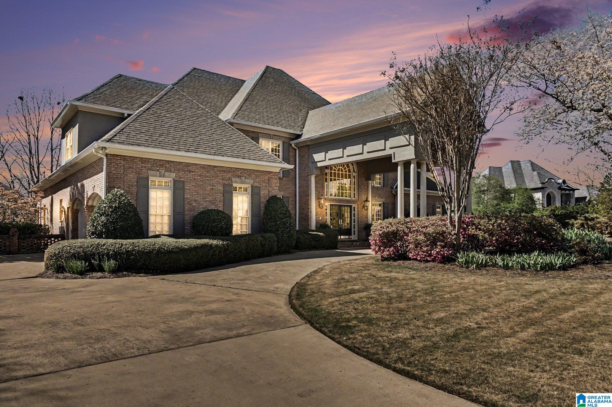 2119 LAKE HEATHER WAY